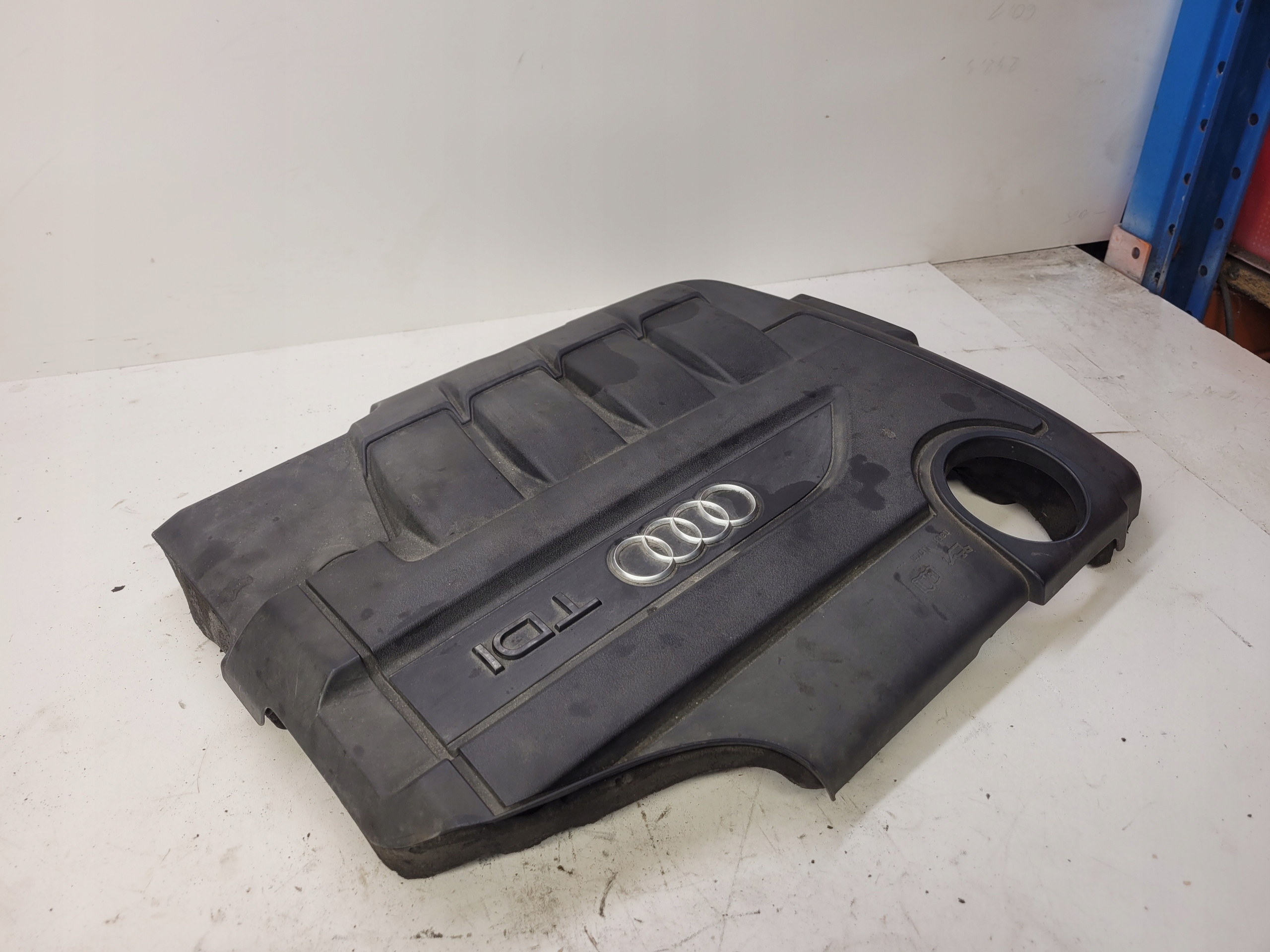 fedél motorfedél AUDI A1 A3 VW 03L103925AE