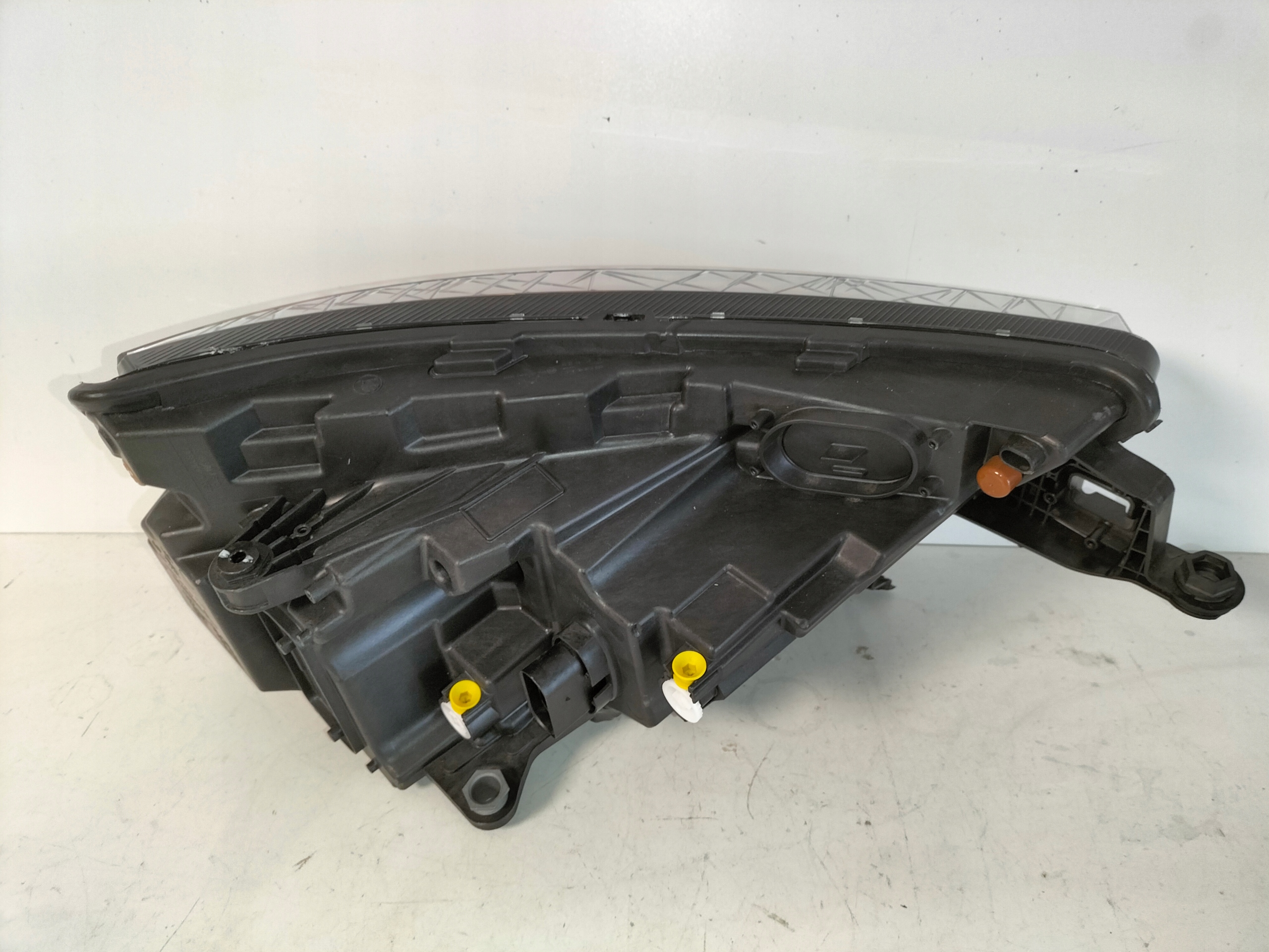 light front reflektor left SKODA KAMIQ 19- FULL LED CRYSTAL LIGHTING