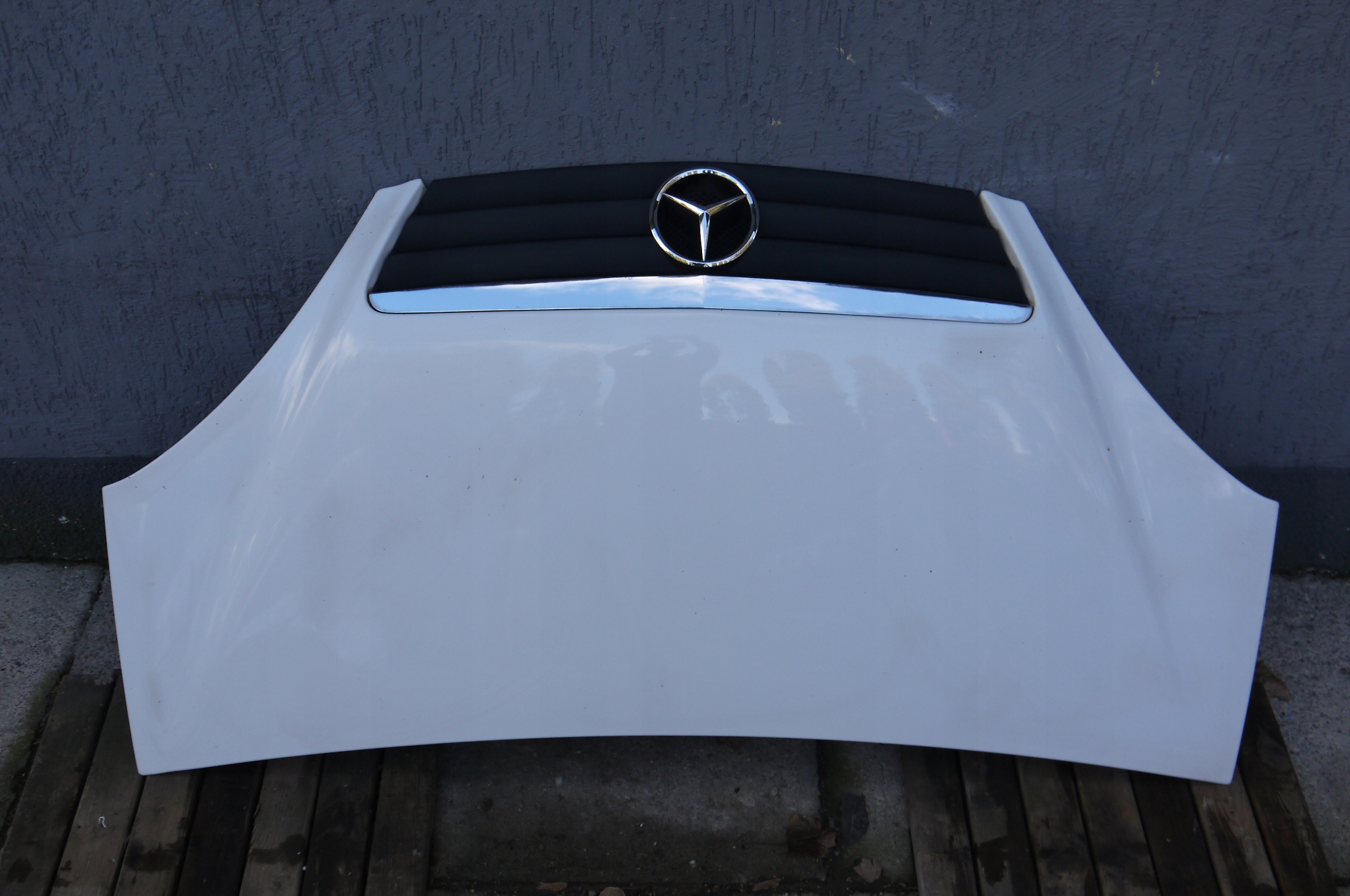 MERCEDES W168 капот передняя решетка крышка белый