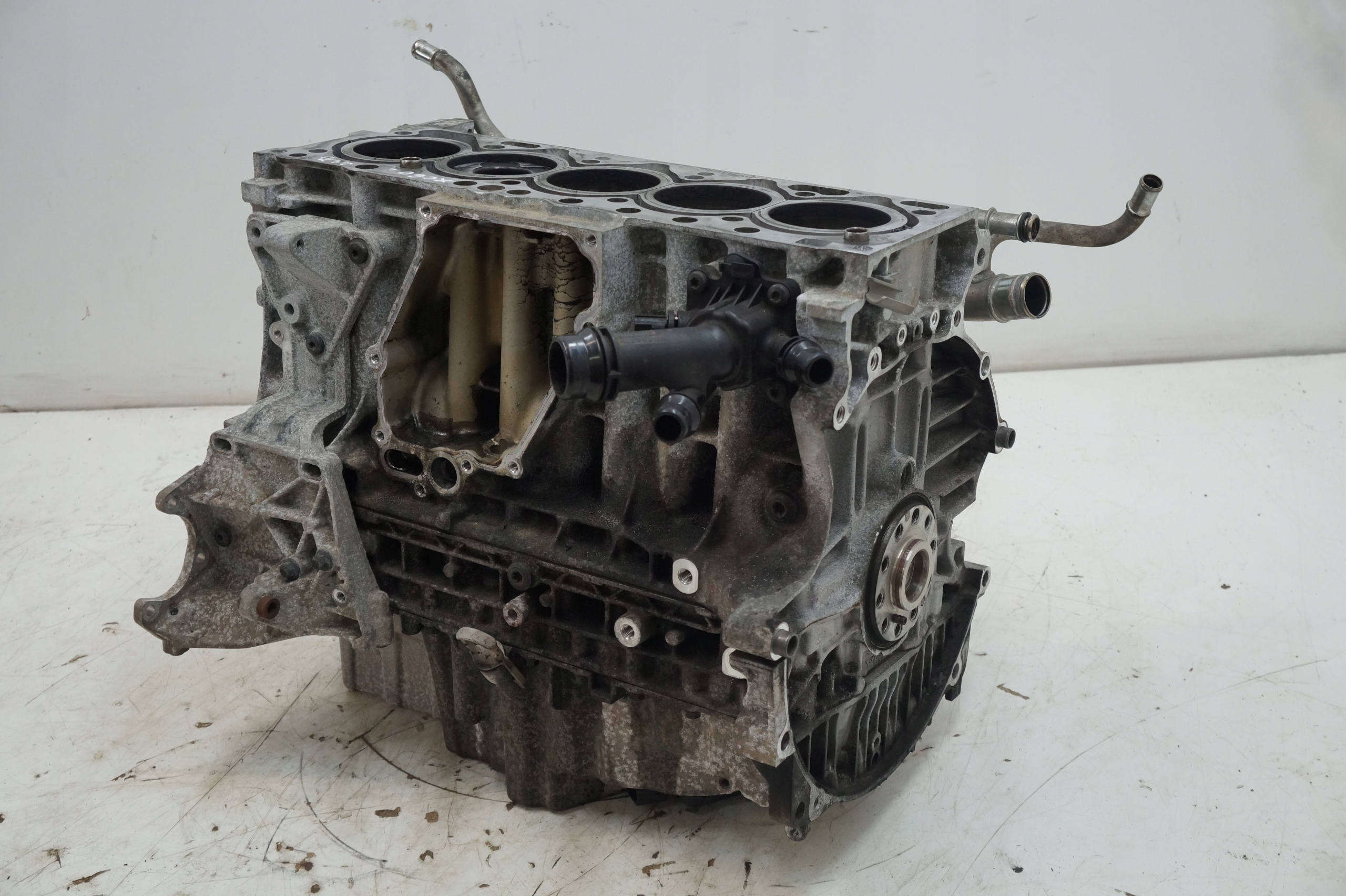 VOLVO S60 V60 XC60 XC70 V70 S80 2.4 D5 205KM D5244T10 BLOK DÓŁ SILNIKA