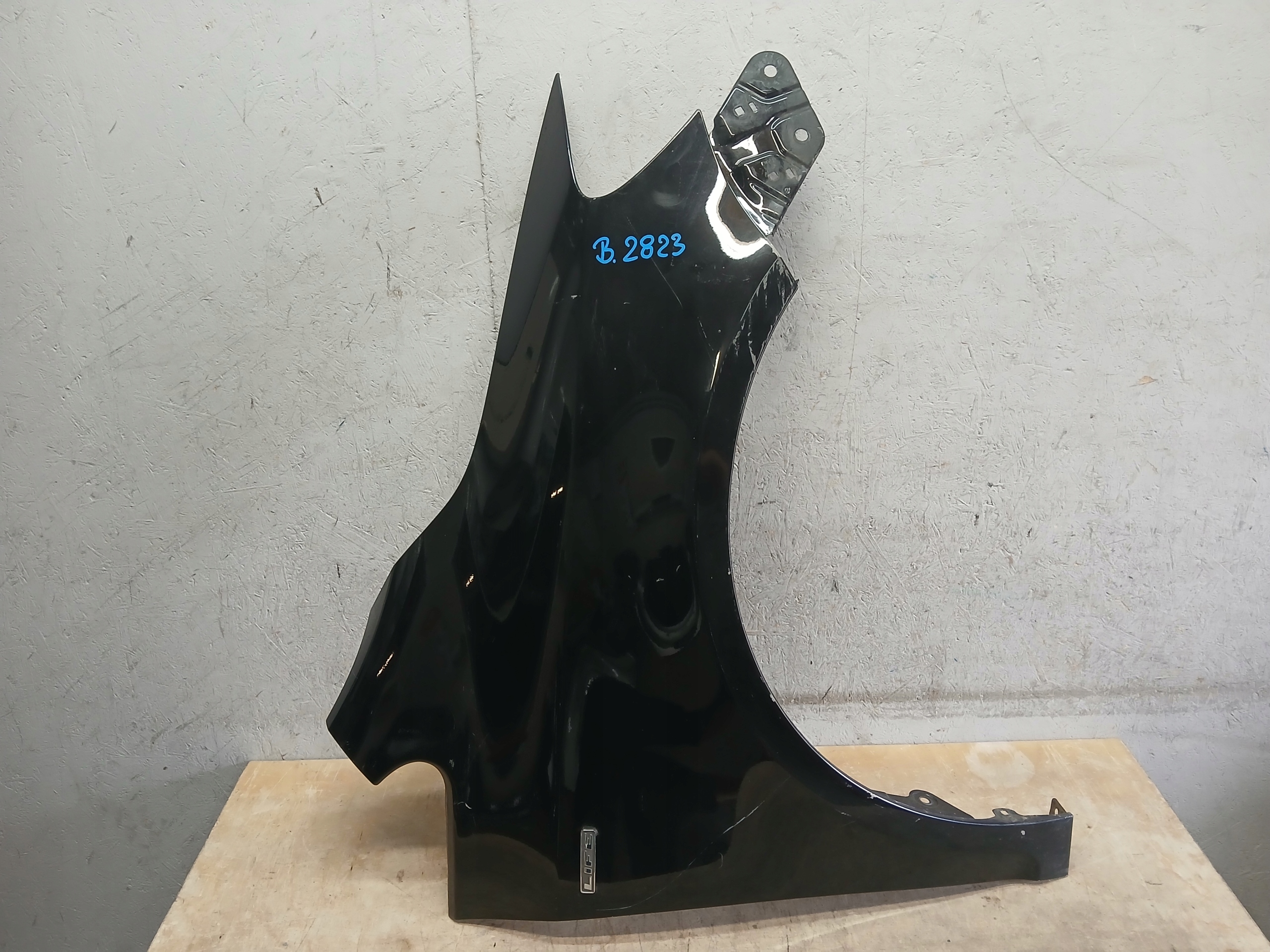 fender front right VW GOLF V 5 VI 6 plus + 5M0