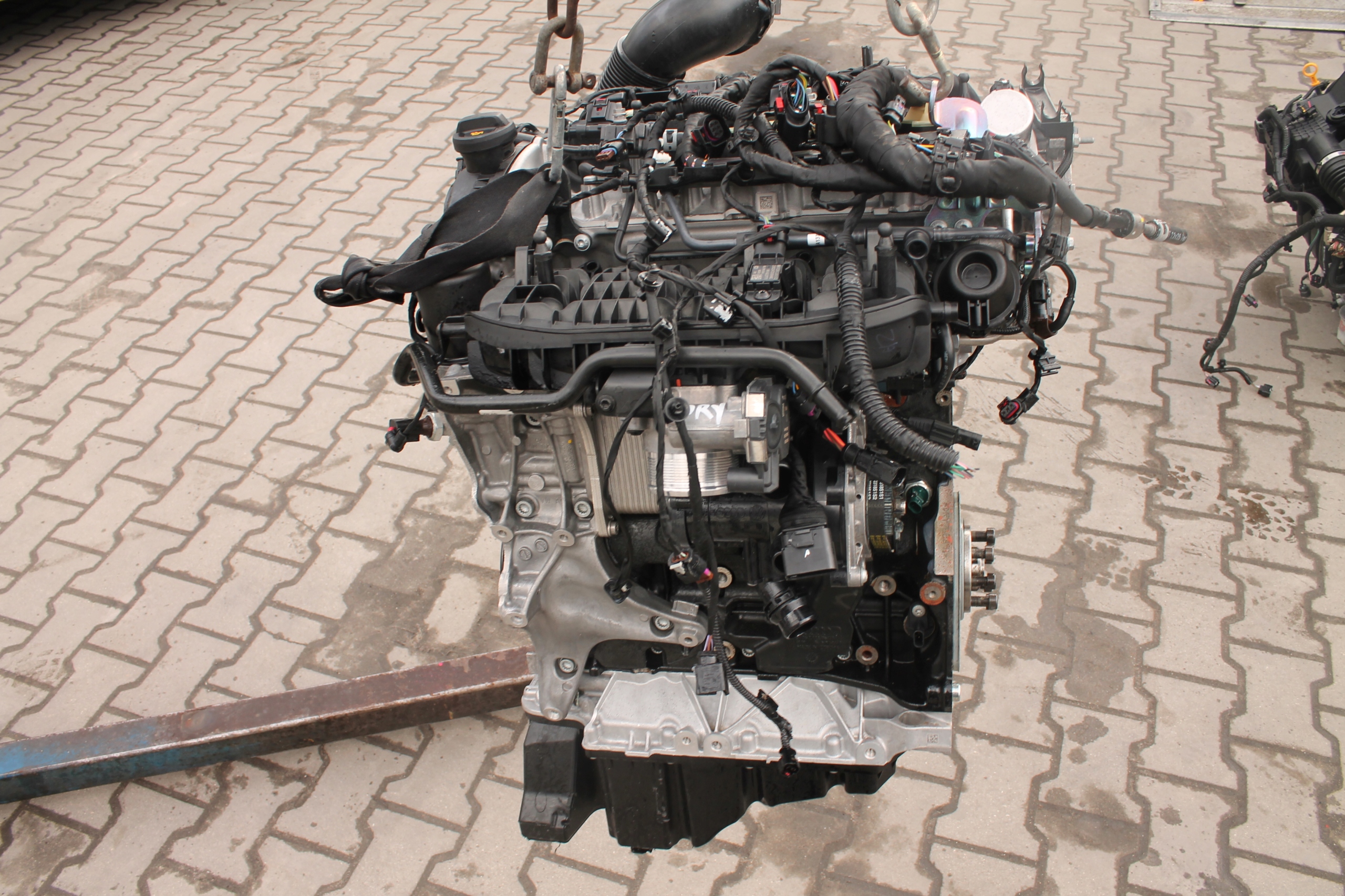 engine complete AUDI 2,0 TFSI DRY 5 TYSKM