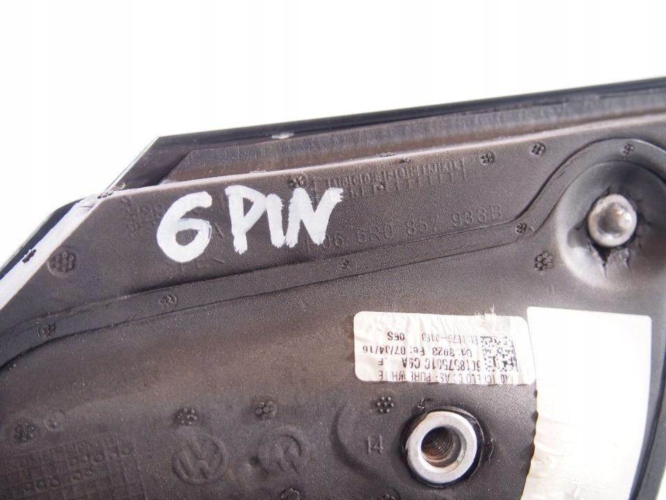 Volkswagen Polo 14r mirror left 6 Pin 2014 VW