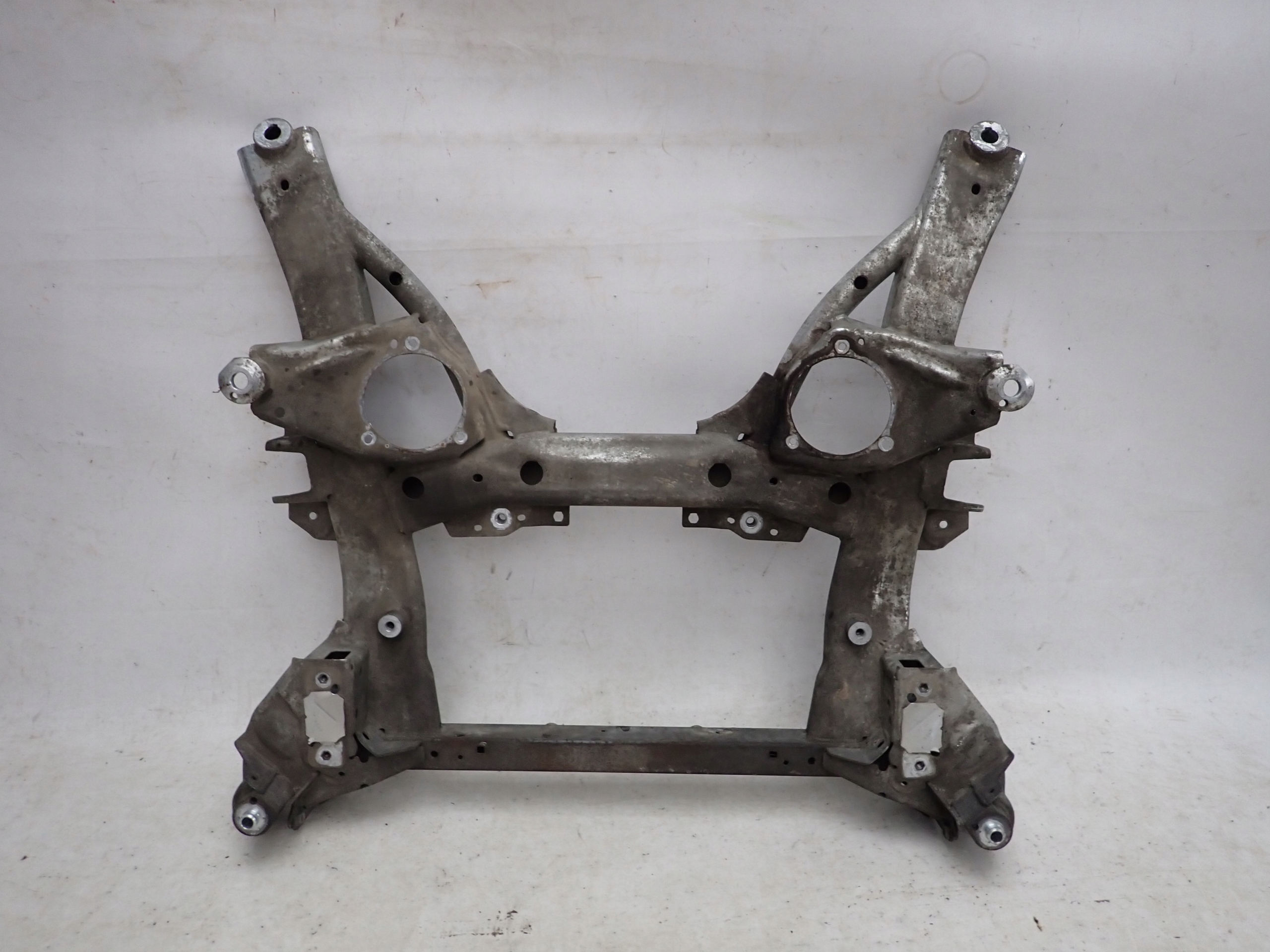 BMW G20 G21 axle beam subframe front axle beam TRAWERS 6883131