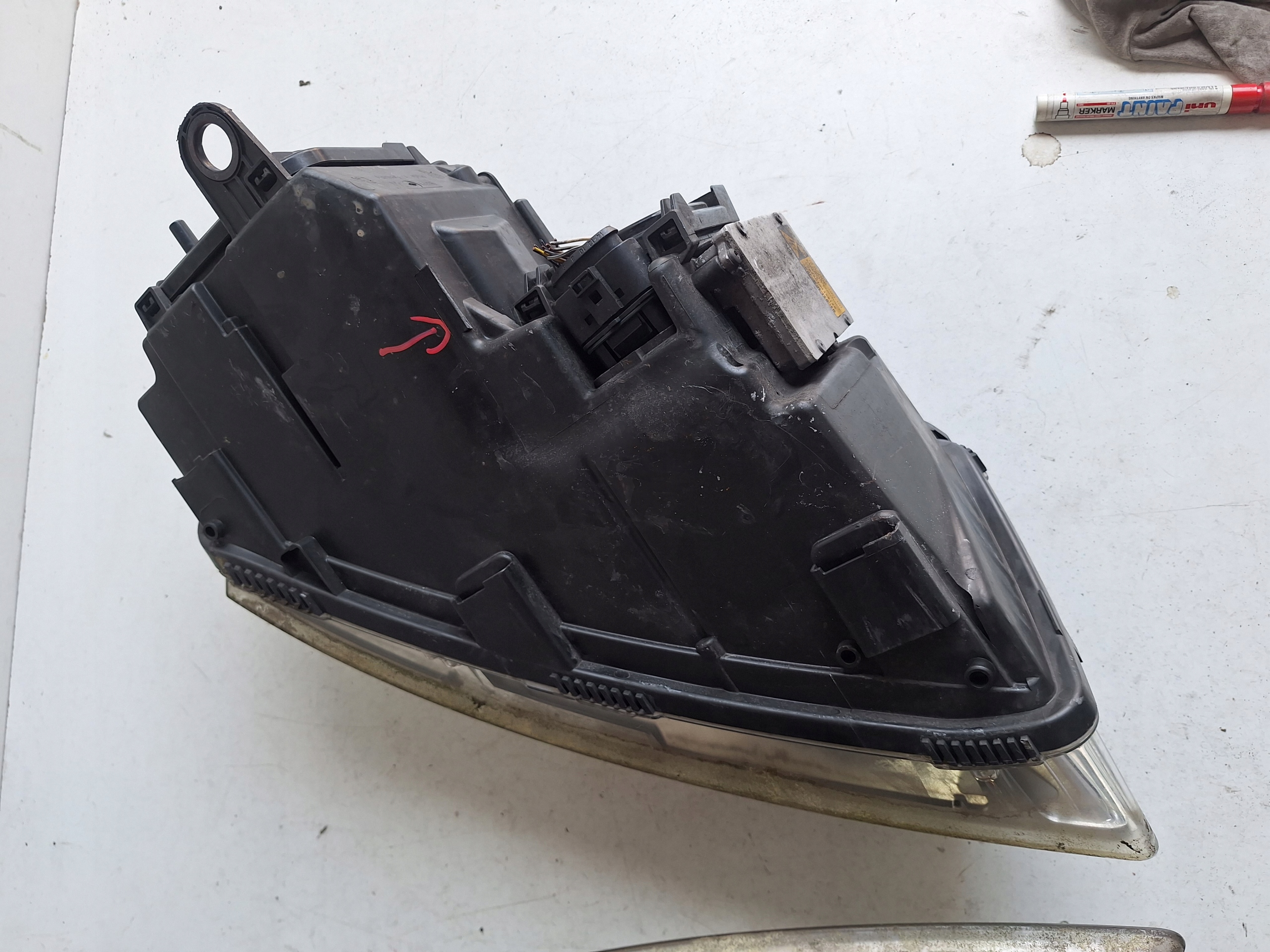 AUDI A8 D3 4E0 LIFT 05-09 light left XENON UK