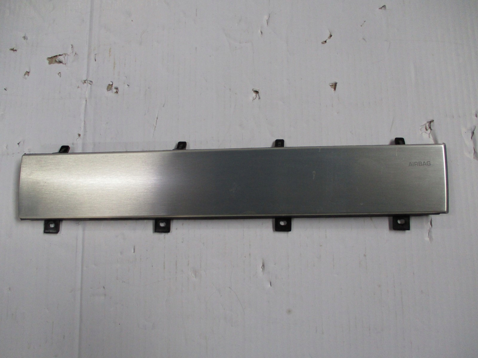 MOULAGE CONSOLE RANGE ROVER EVOQUE BJ32-045R61-AE