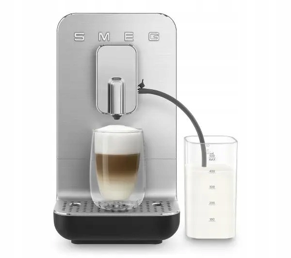 Ekspres ciśnieniowy Smeg BCC13BLMEU 1350W 1,4L 19 barów automatyczny