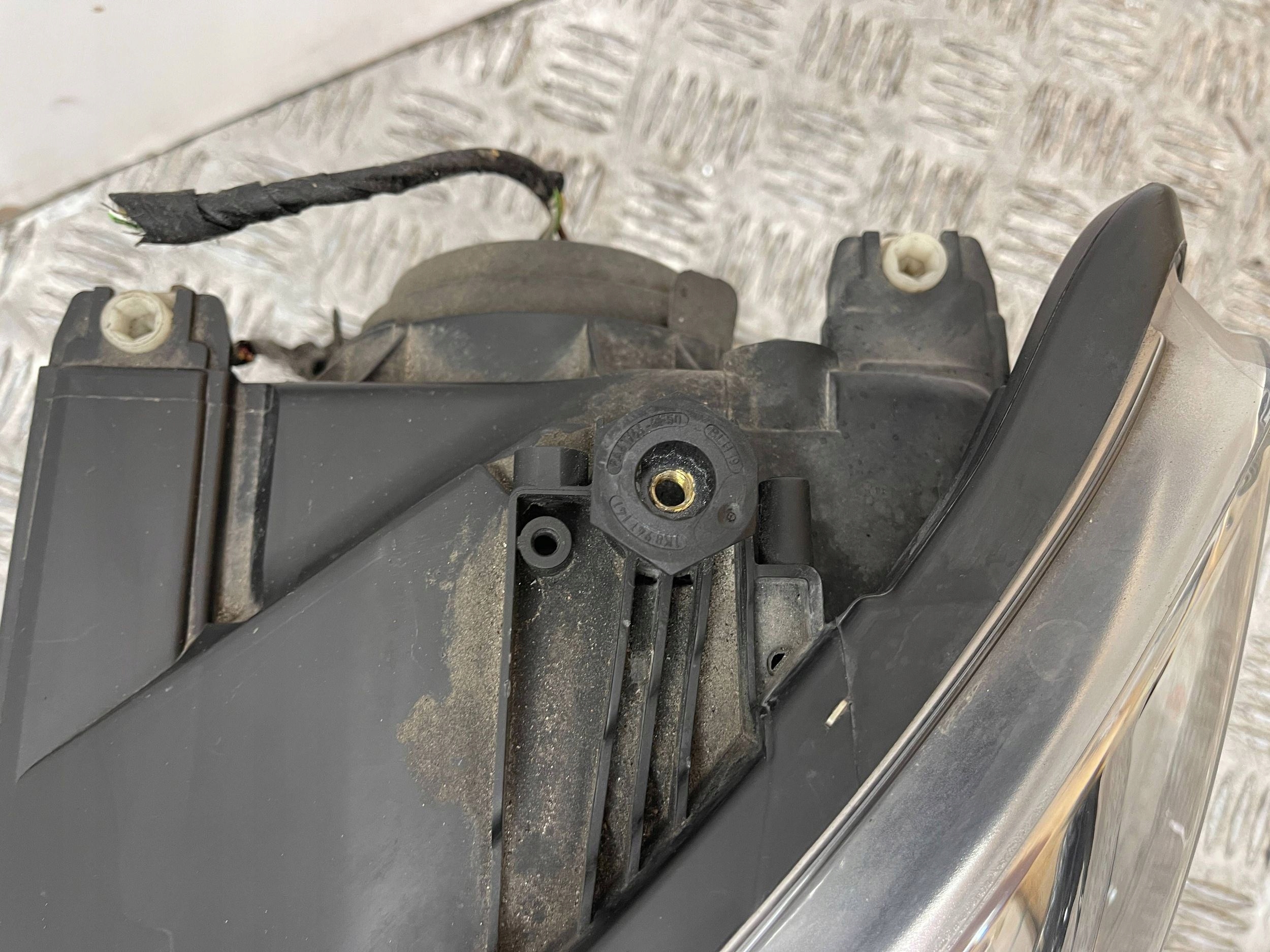 REFLEKTOR Licht links VOLKSWAGEN UP 12- 1S1941015M