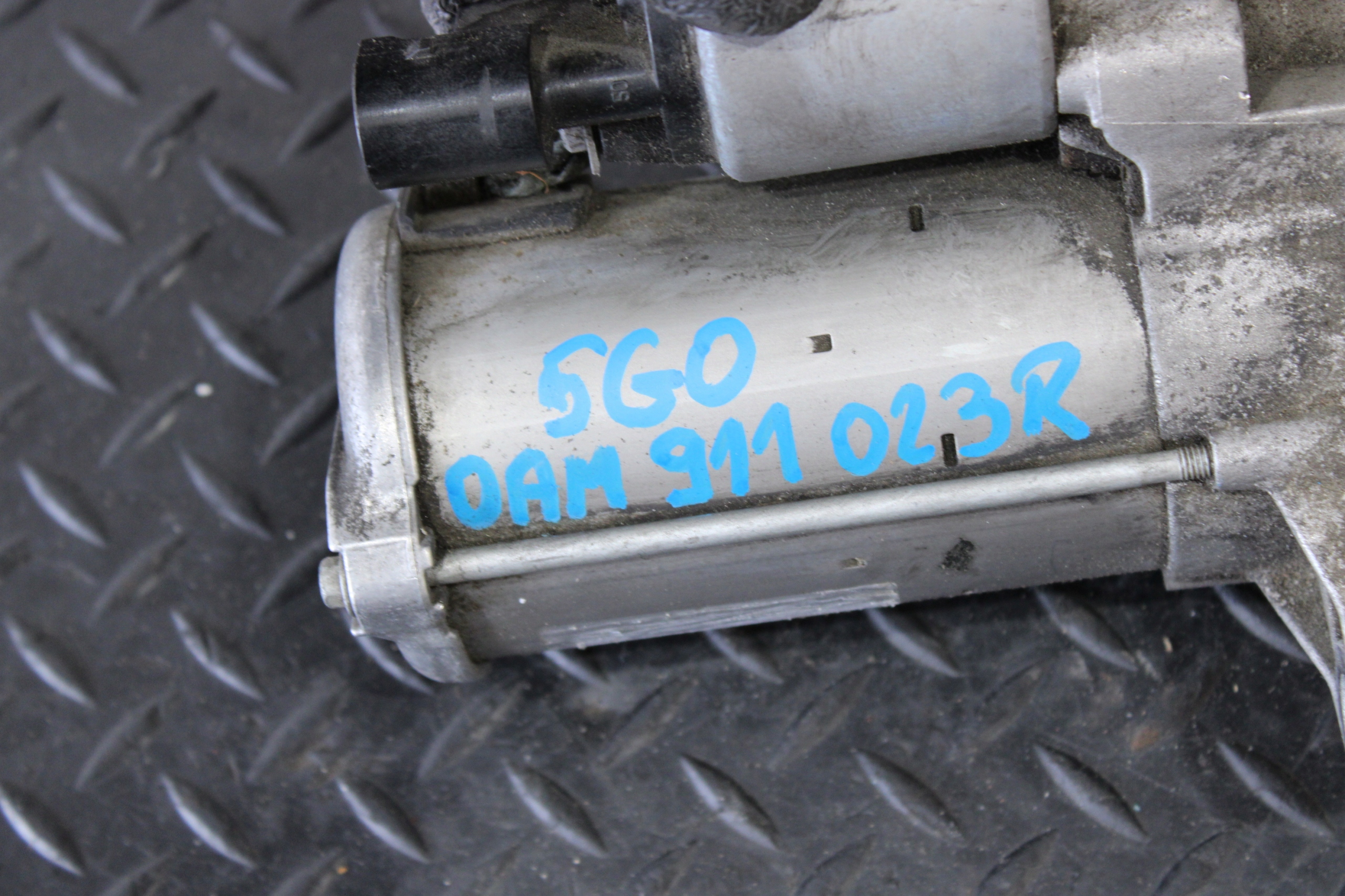startér MOTORU VW GOLF VII 7 5G0 0AM911023R