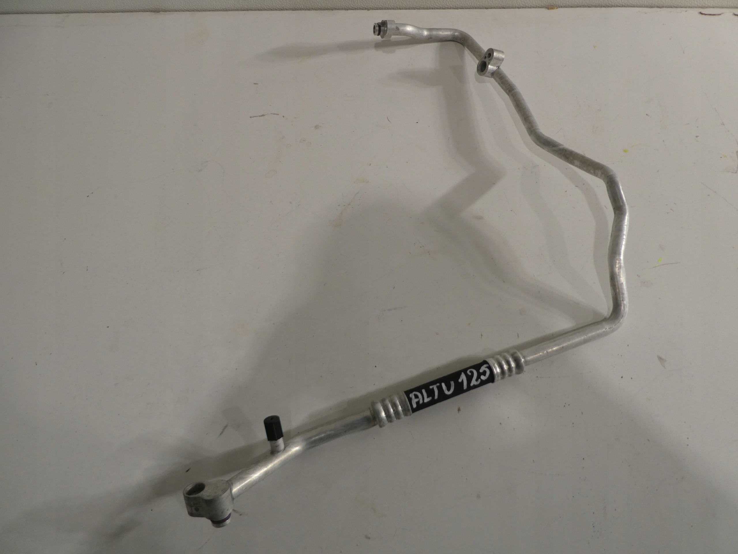 VW T5 LIFT hadice klimatizaci 7E1820743F