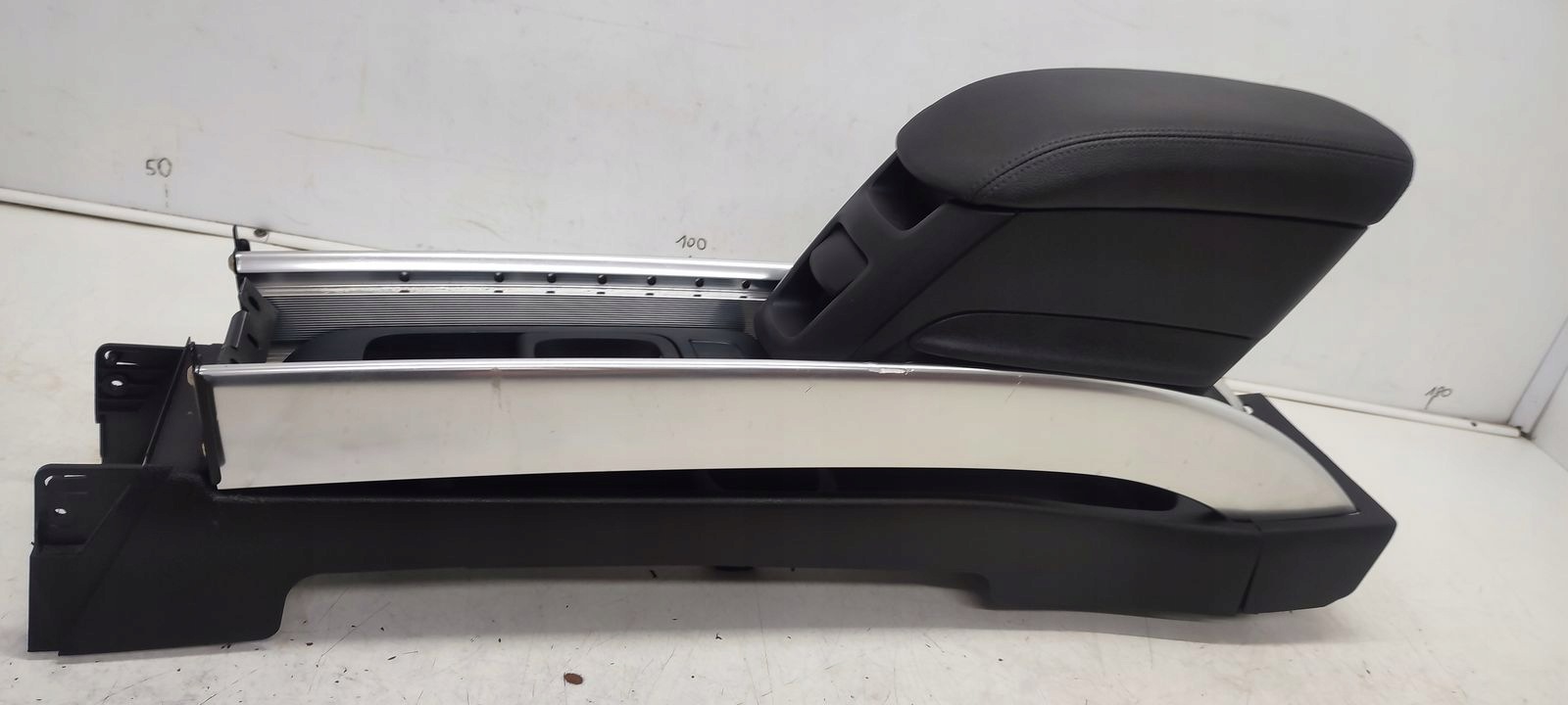 armrest tunel Opel Meriva B