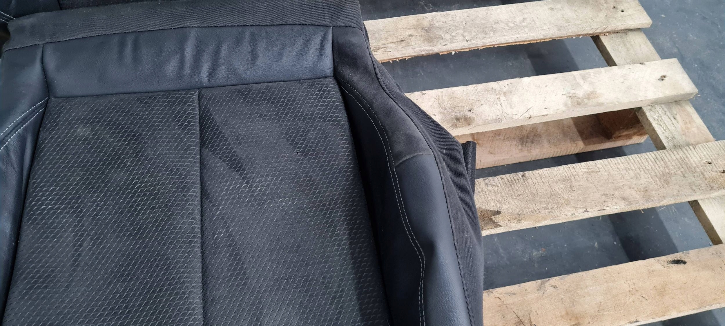 A6 C8 4K leather seat seat side SIEDZISKO right front SLINE ALCANTARA