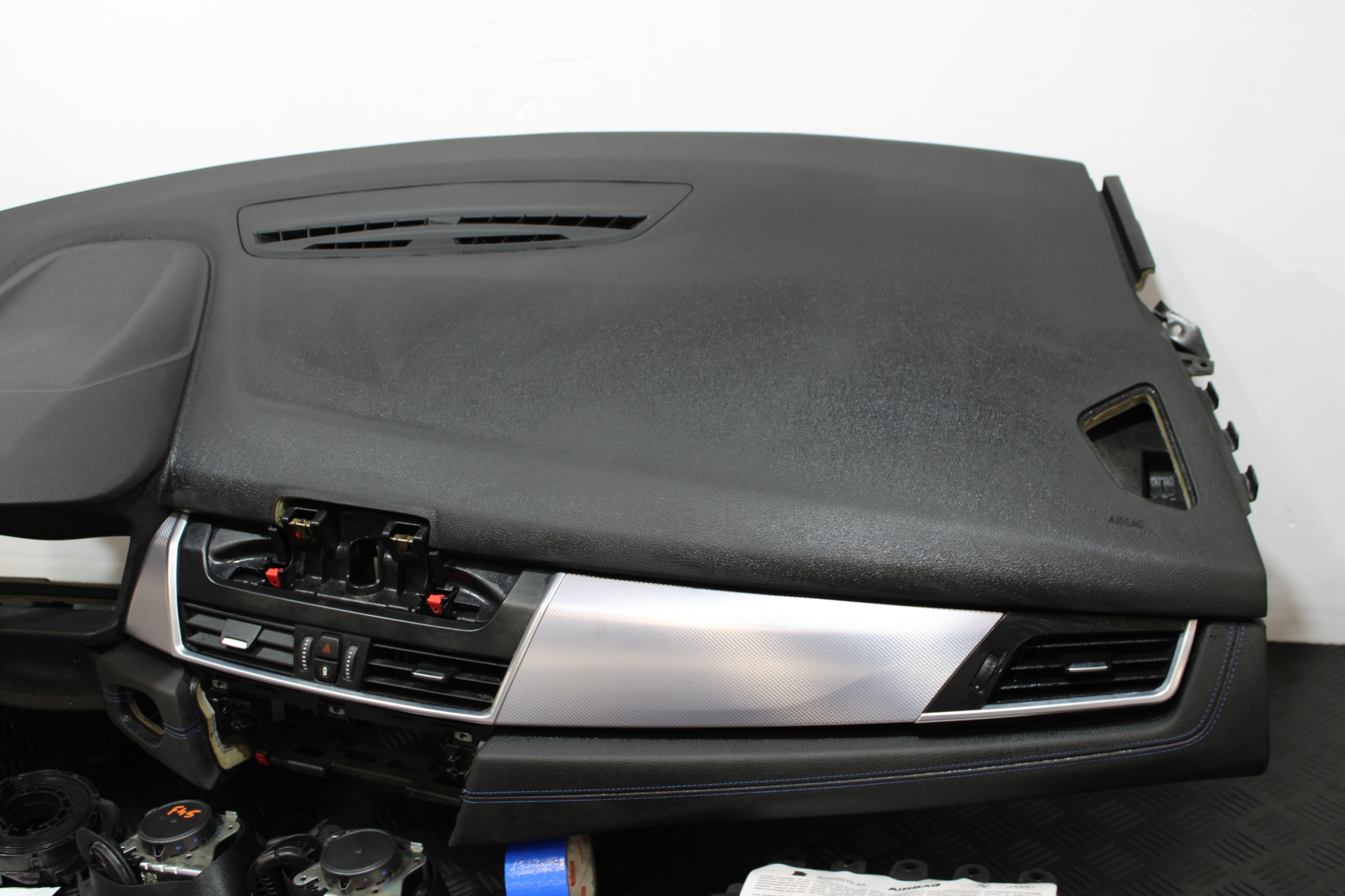 dashboard console airbag airbags BMW 2 F45 ACTIVE TOURER