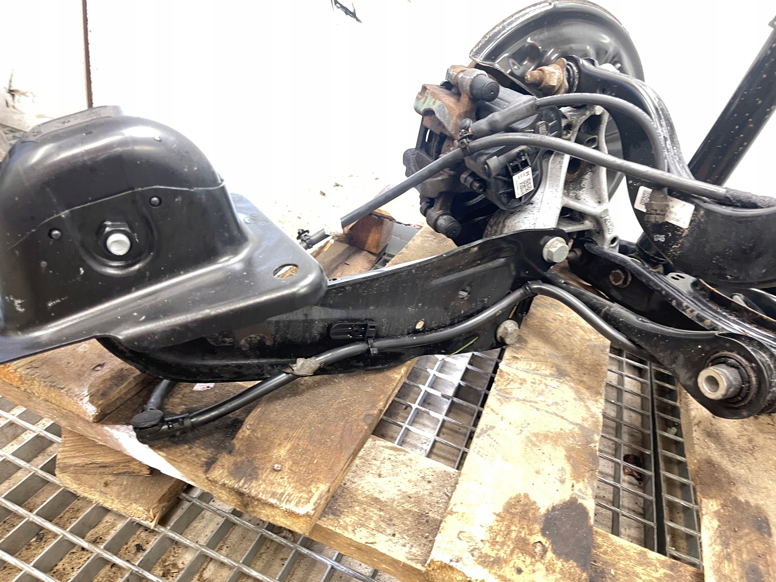 VW PASSAT B8 sususpension swing rear part right 3Q0505436P