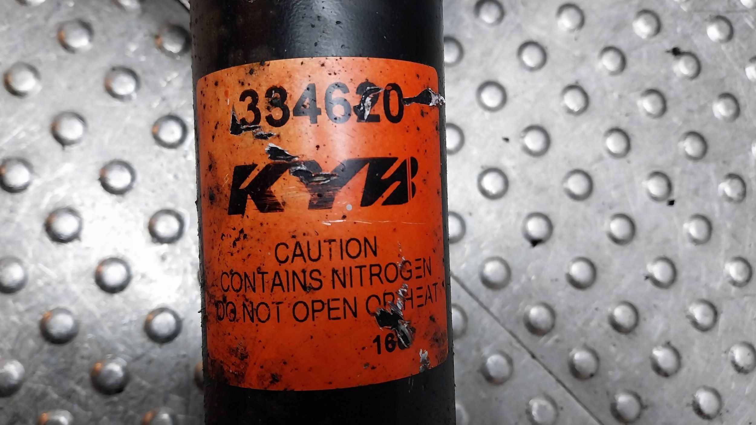 shock absorber left right front 6383200813 MERCEDES VITO V KLASA W638