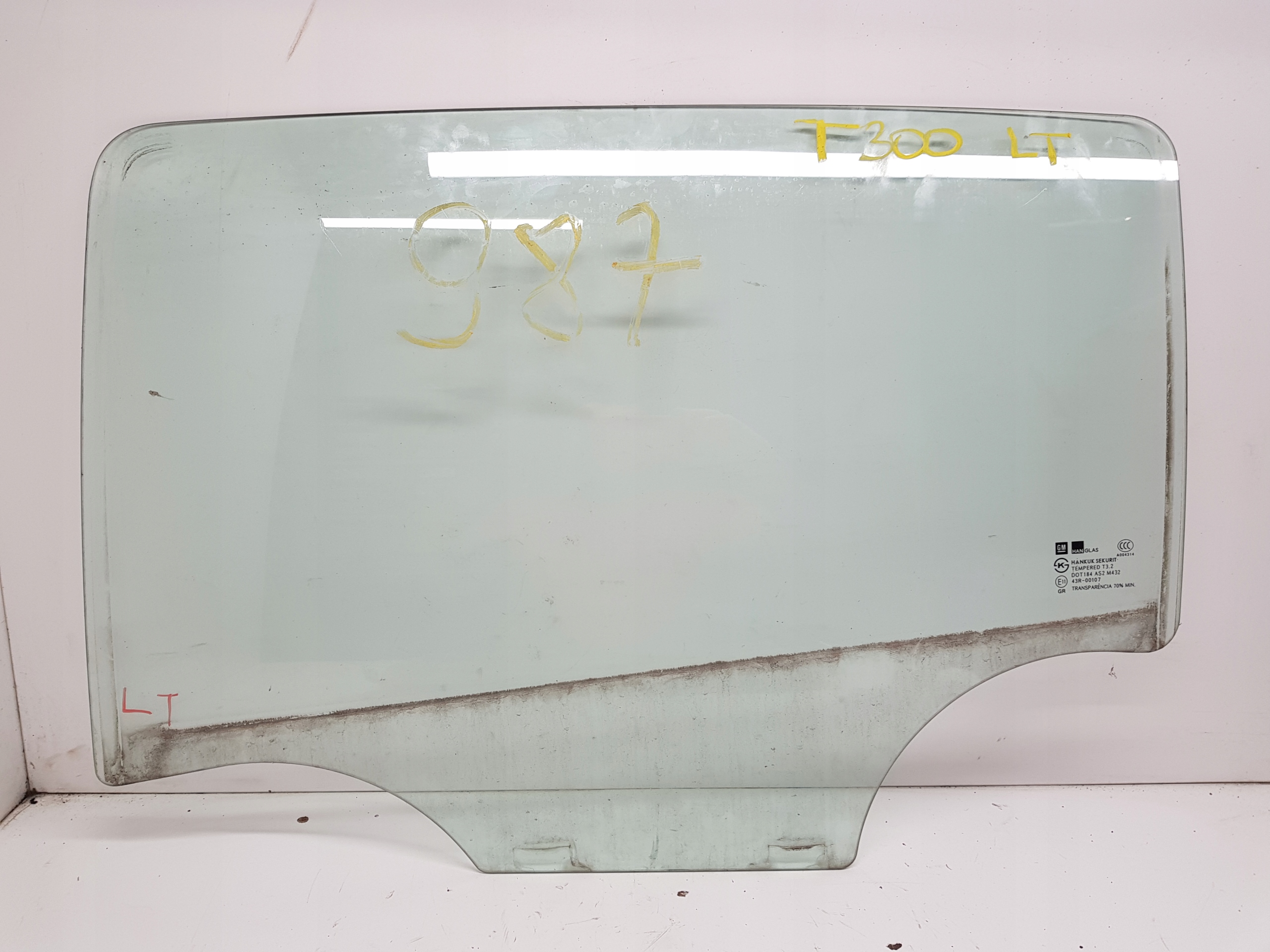 CHEVROLET AVEO T300 HB window door left rear part 2011