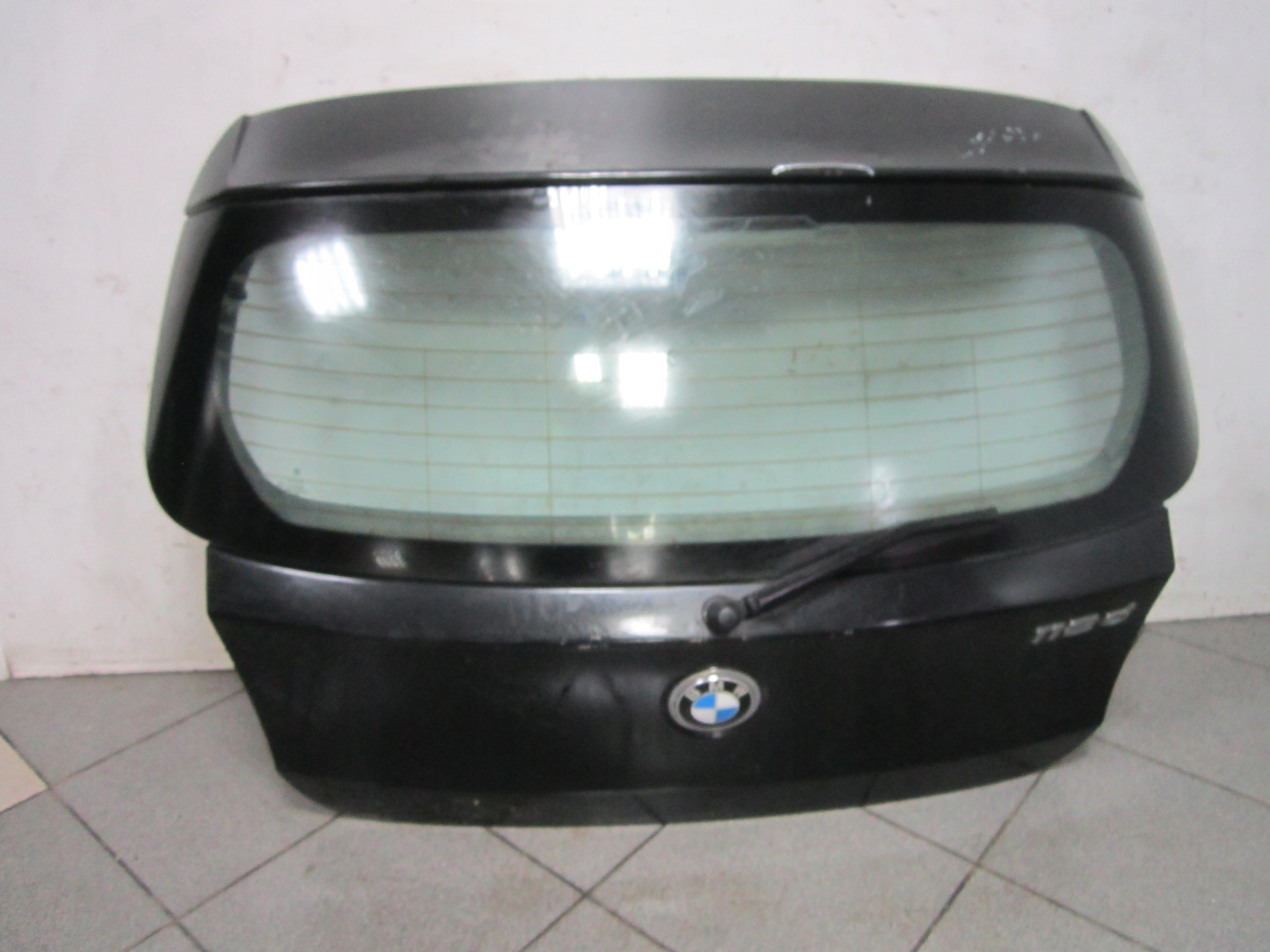 Крышка зад. задняя BMW 1 E87