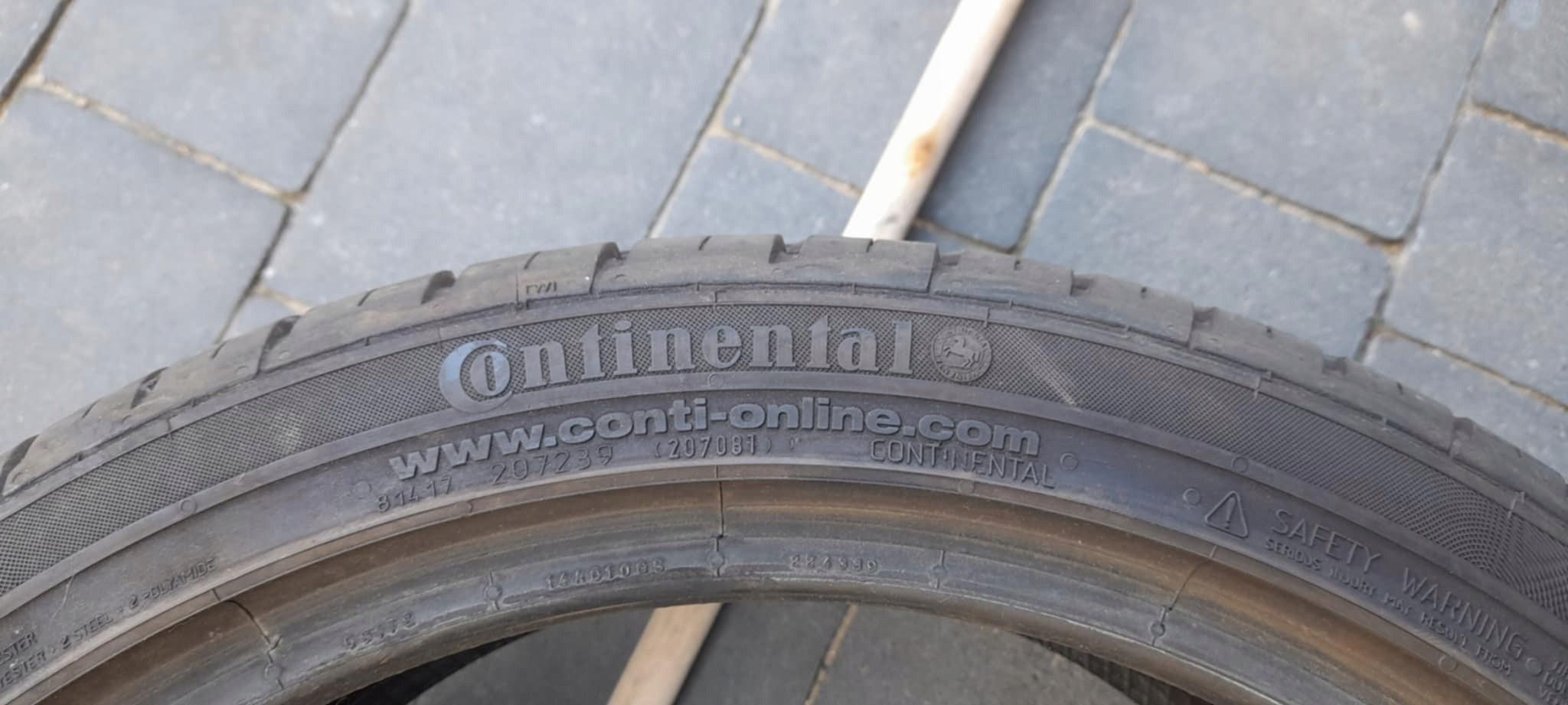 CONTINENTAL CONTIPREMIUMCONTACT 2 215/40R17 87W AO