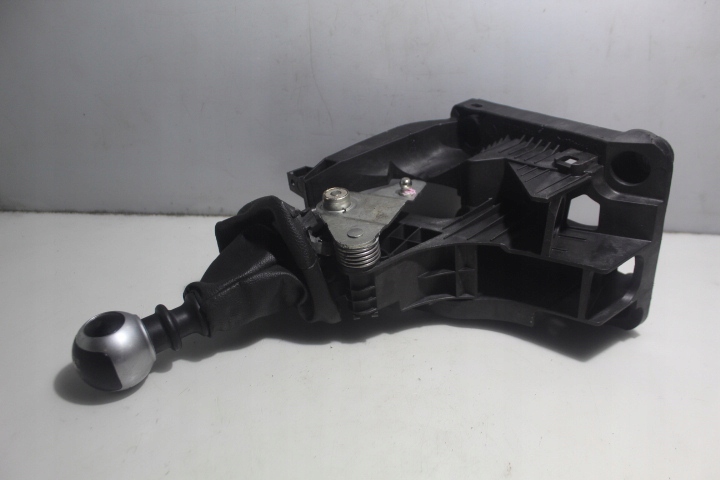 РУЧКА РЫЧАГА ПЕРЕКЛЮЧЕНИЯ ПЕРЕДАЧ CITROEN DS3 1.6