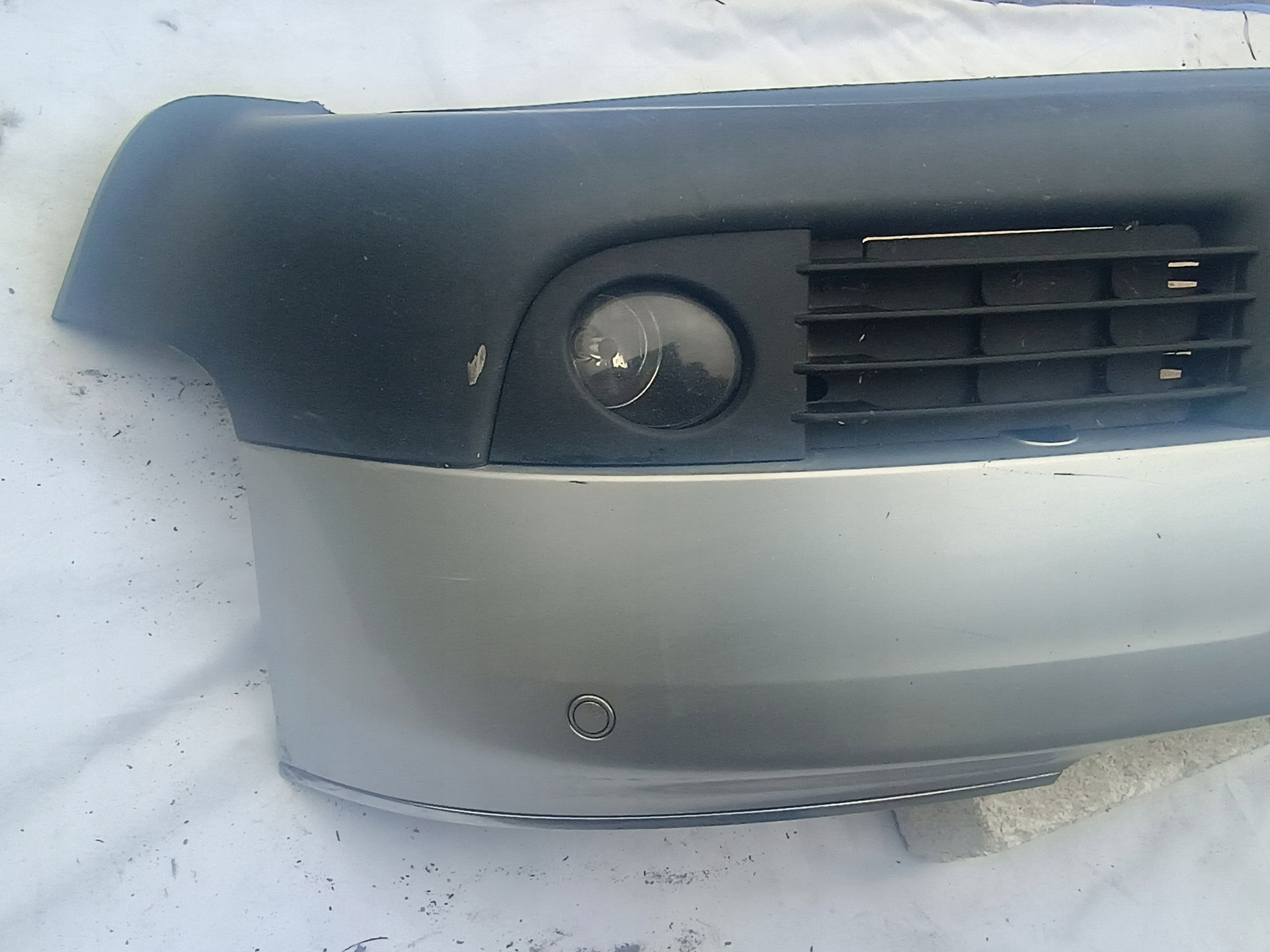 nárazník předek AUDI A6 C5 PDC