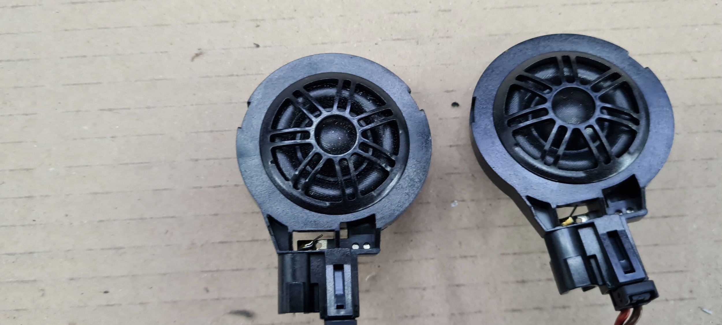 SQ5 80A Q5 speaker door bang OLUFSEN 80A035399B