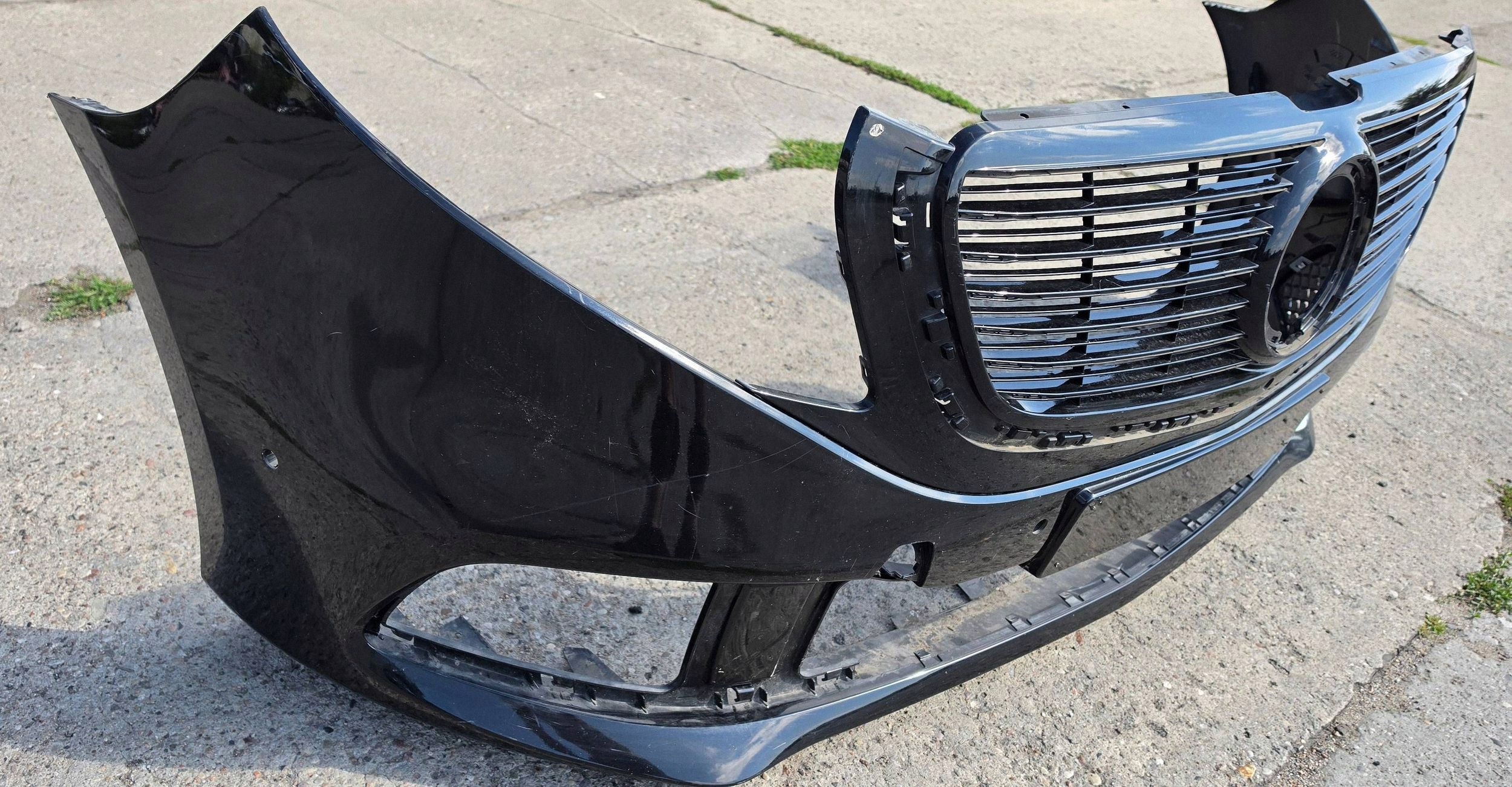 Mercedes-Benz EQV 447 A4478804102 frontstoßstange