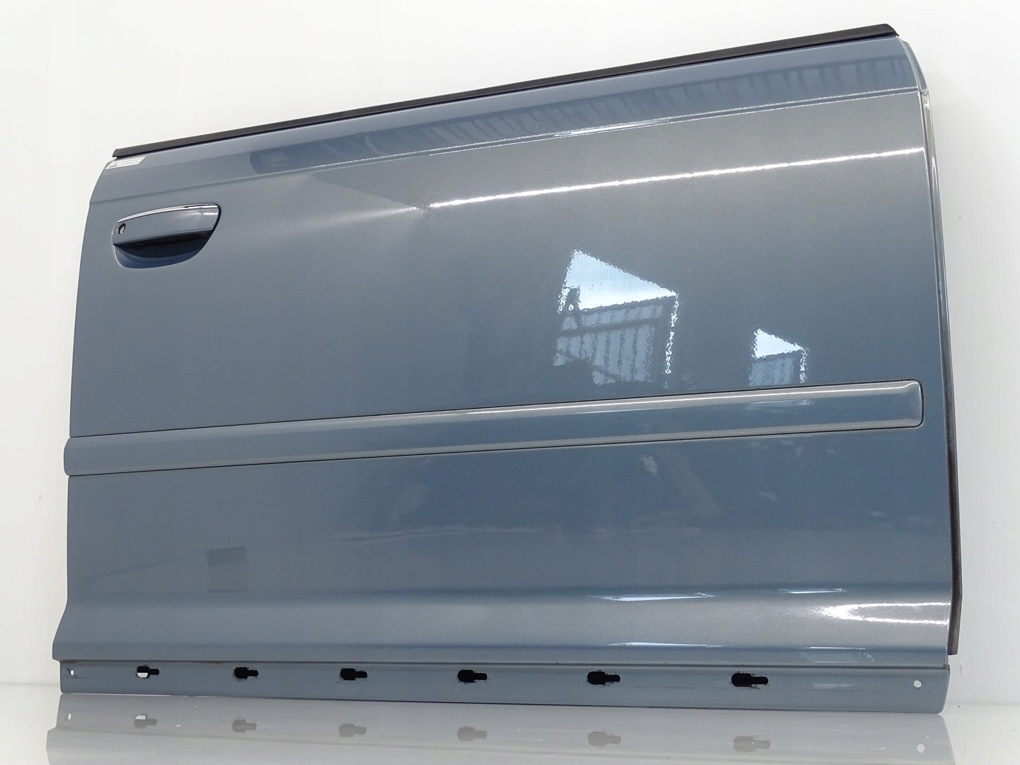 ДВЕРІ ПРАВЕ ПРАВИЙ ПЕРЕД СПЕРЕДУ AUDI A3p РЕСТАЙЛІНГd SBdrzwi Lx5x