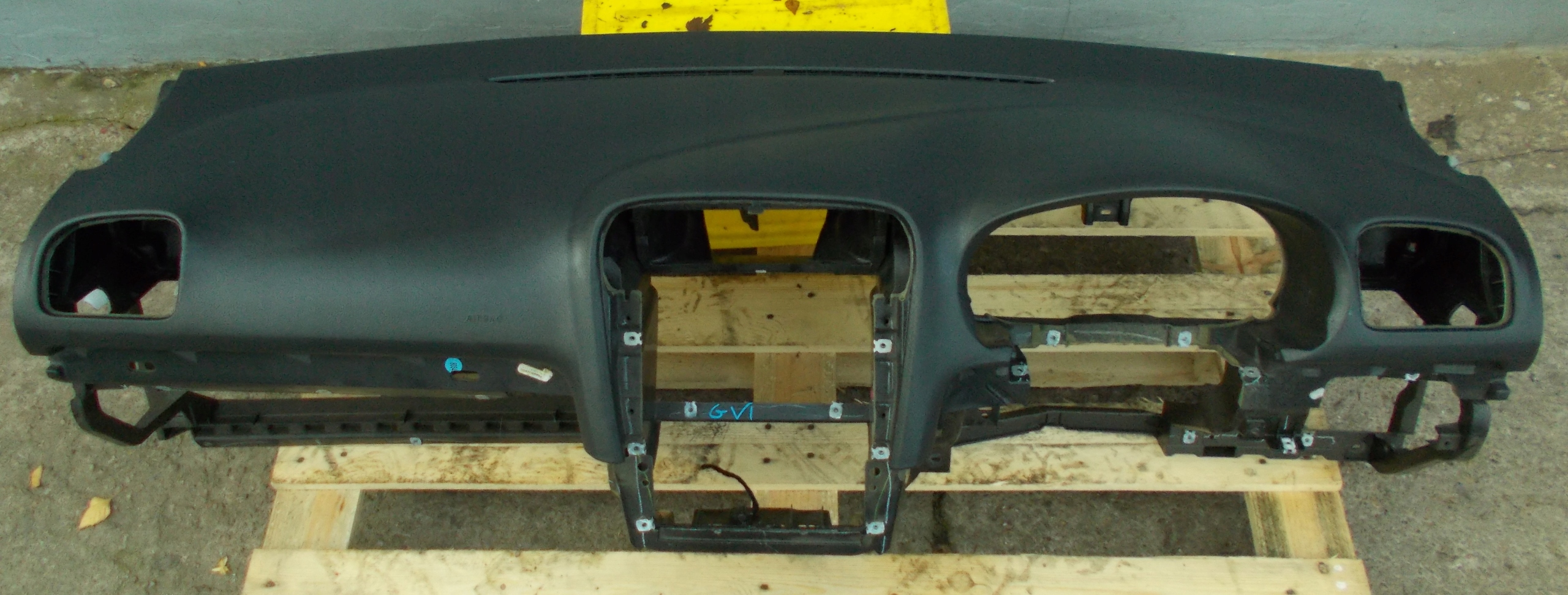 VW GOLF VI dashboard cockpit original UK