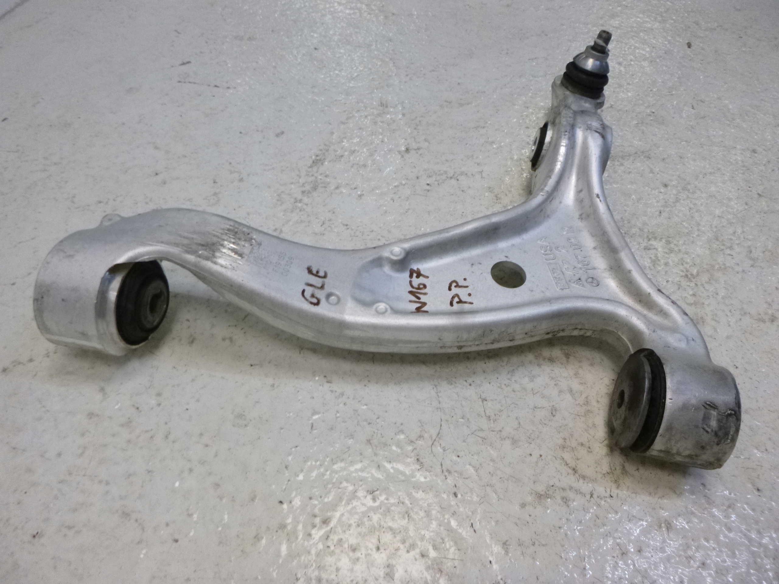 MERCEDES GLE GLS W167 arm right front lower