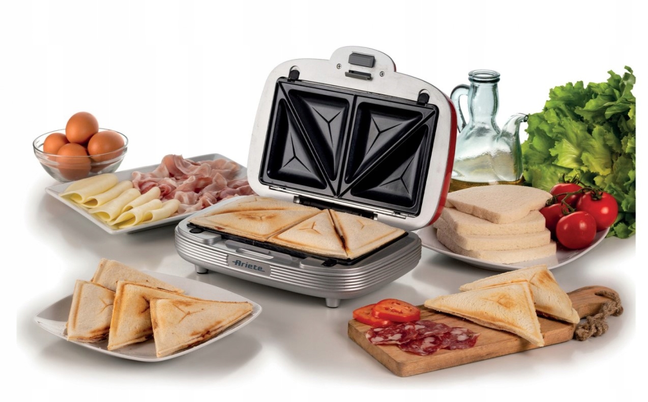 OPIEKACZ ARIETE 3w1 1972/00 700 W Model 1972/00 Red