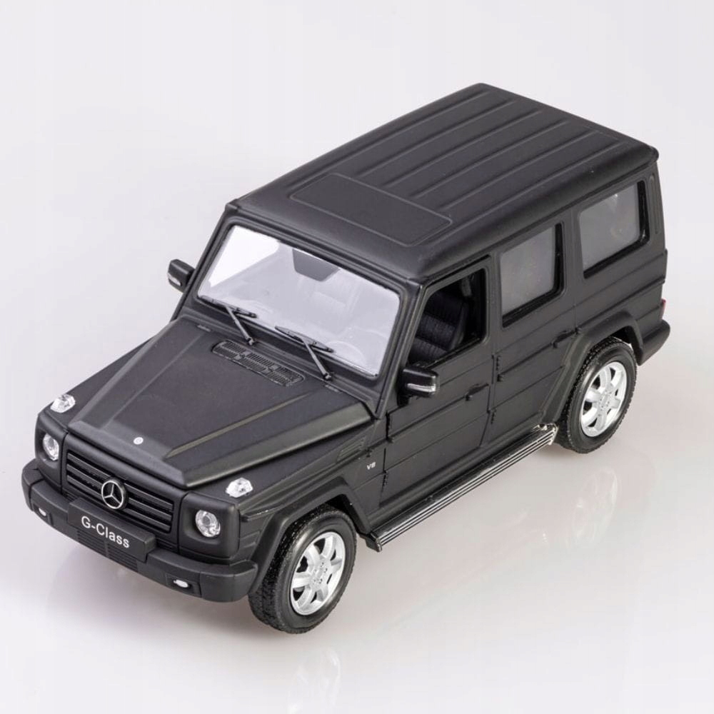 MODELIK MERCEDES-BENZ G-KLASA 1:24 B660575832 Stan opakowania oryginalne