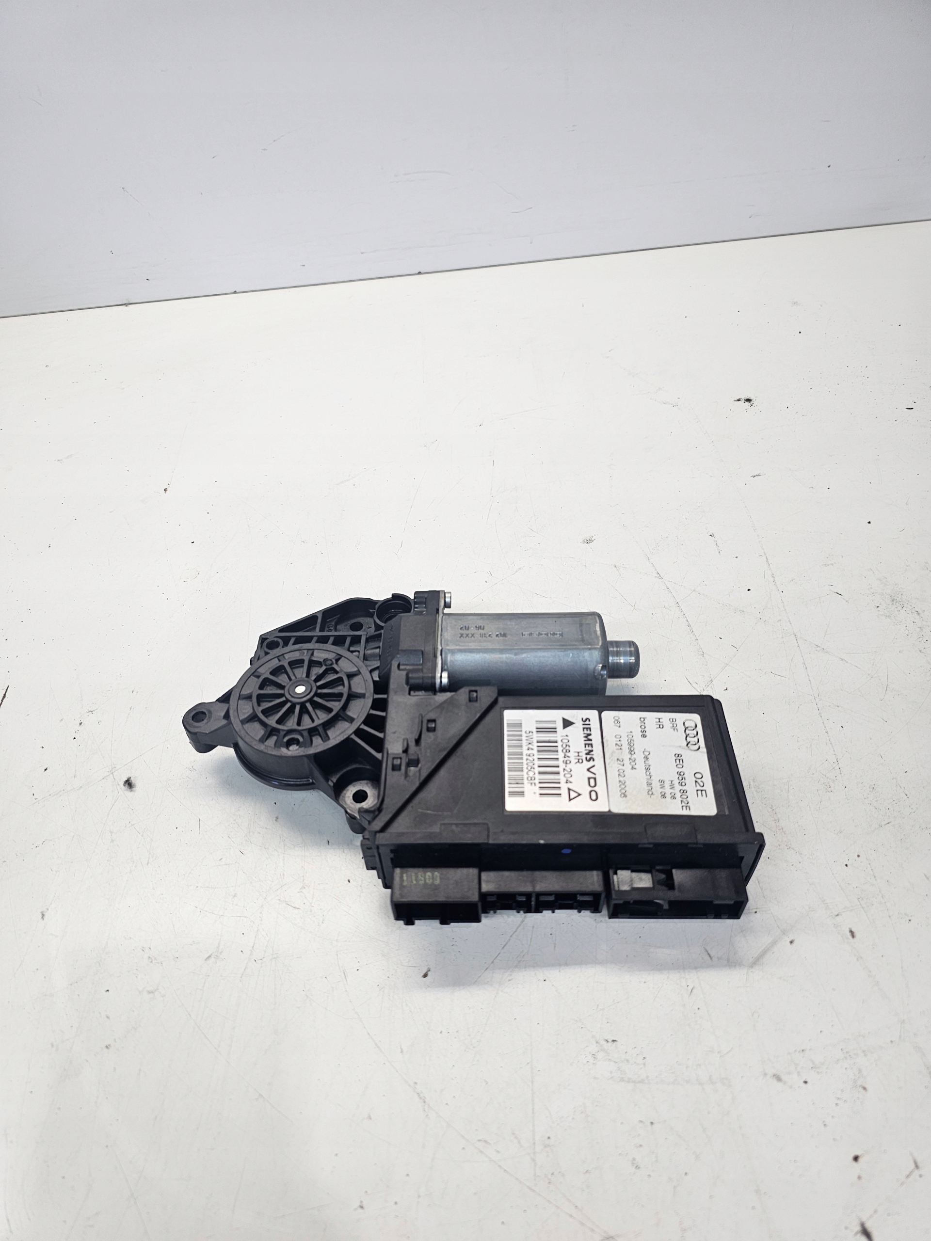 engine mini motor windows AUDI A4 B6 B7 8E0959802E