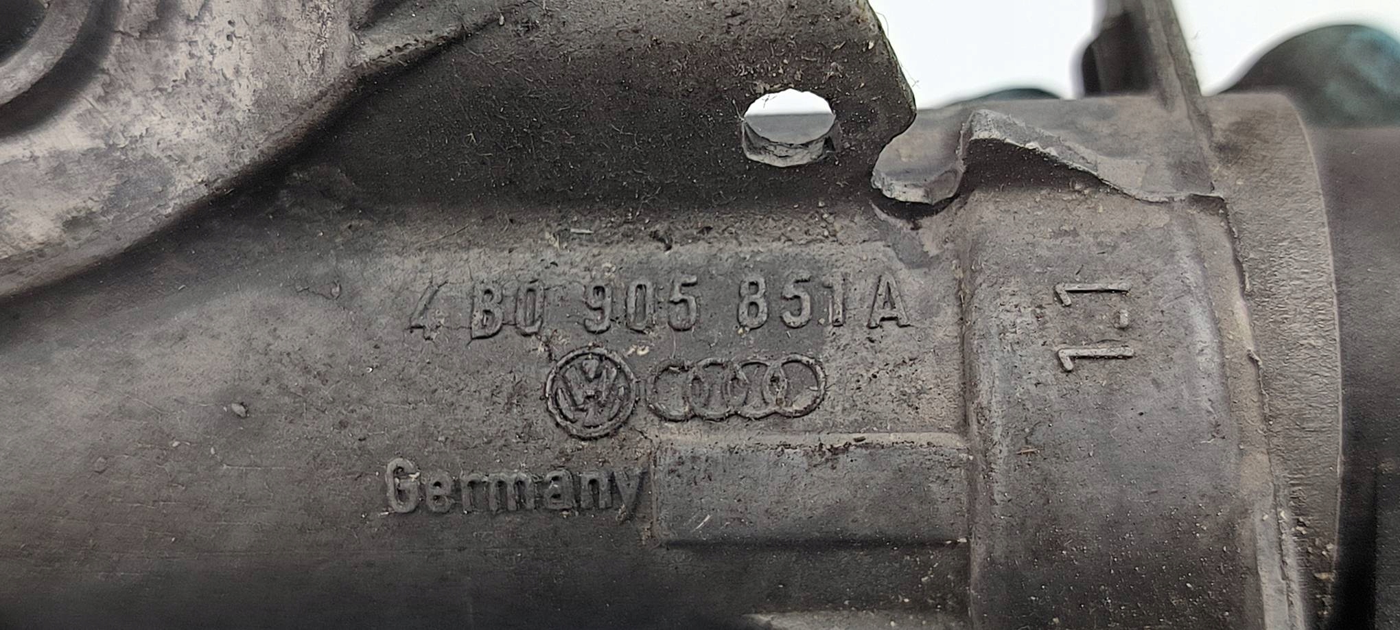 ignition key 4B0905851A VOLKSWAGEN PASSAT B5