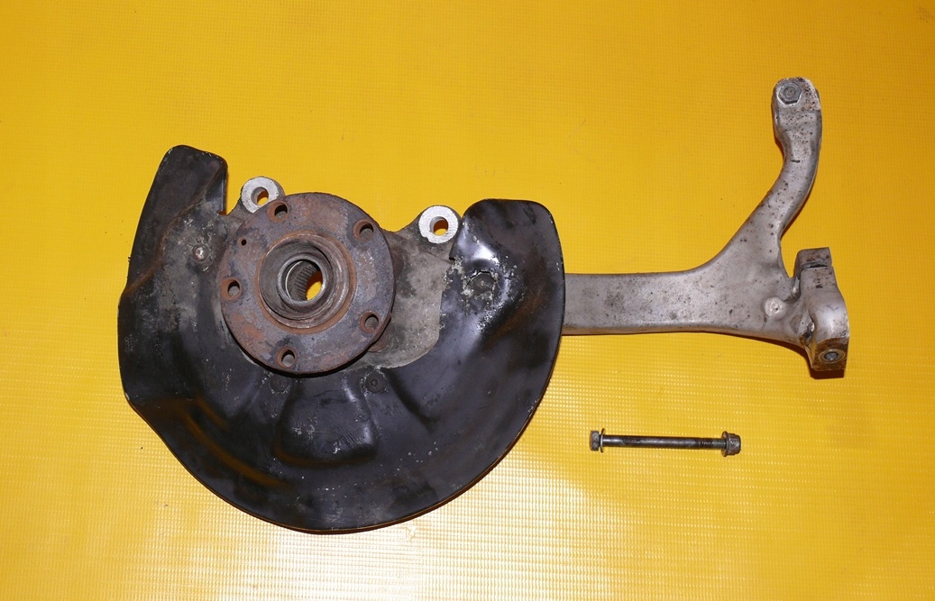 of the pivot swing sensor ABS right front AUDI A6 C6 QUATTRO 4x4 04-08r.