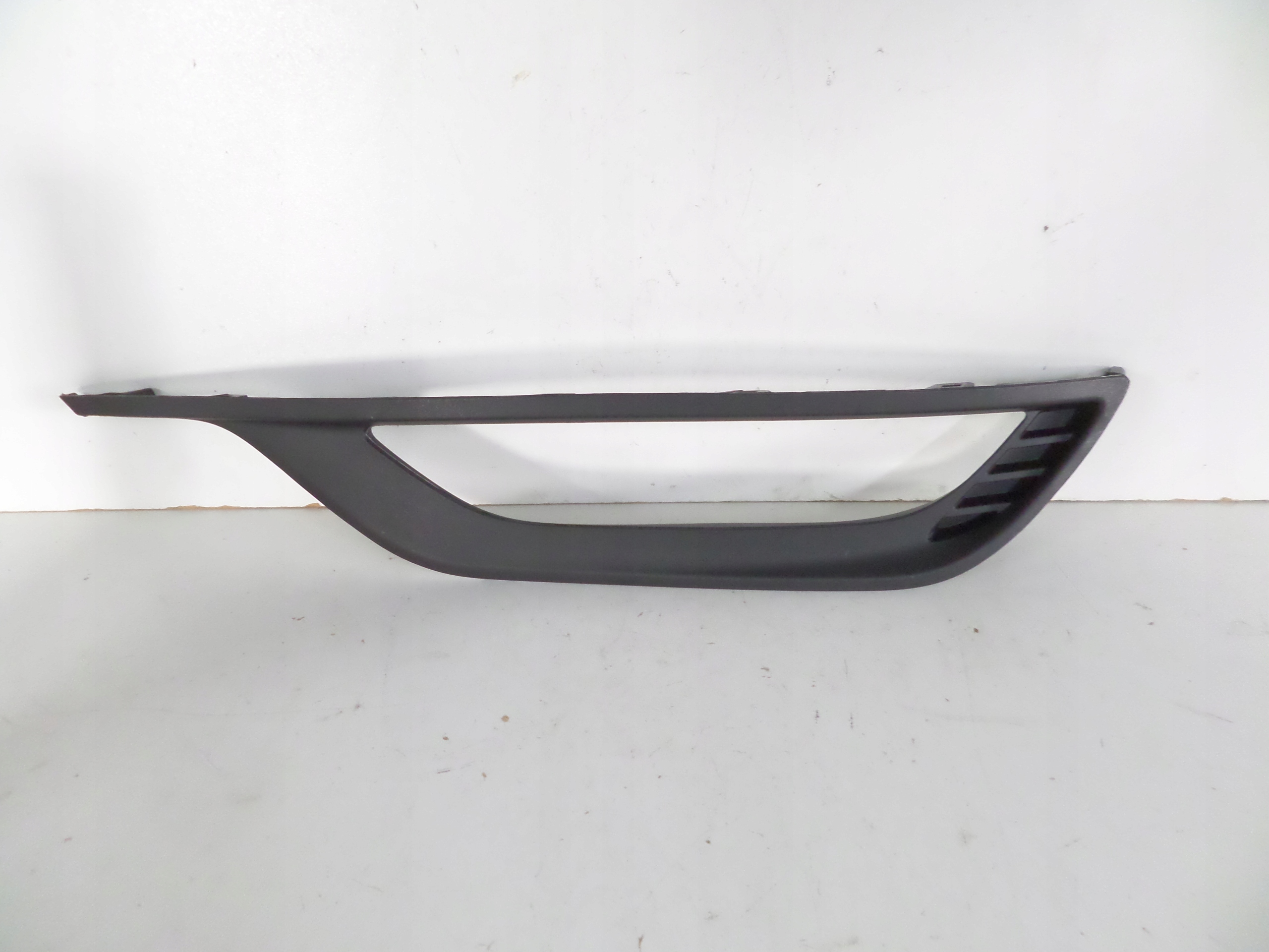 grille frame rear part right HYUNDAI I30 III 17- FASTBAC