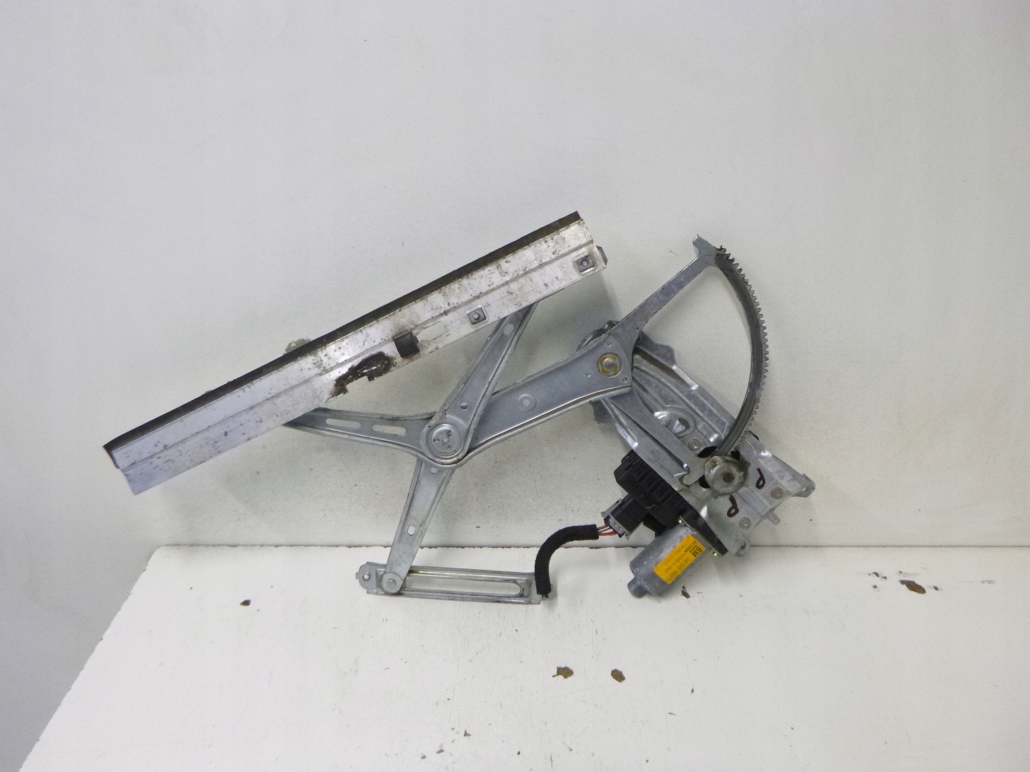 MÉCANISME VITRE AVANT DROITE OPEL ASTRA G HB 01R.