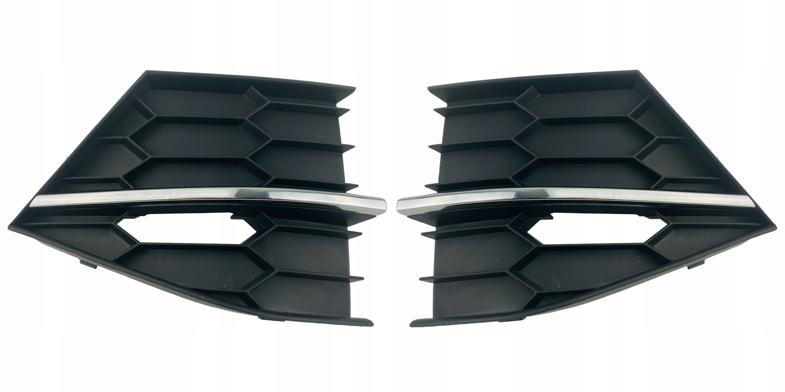 3V0853666 - Решітка бампера + хром SUPERB III 15-22 P + L компл.