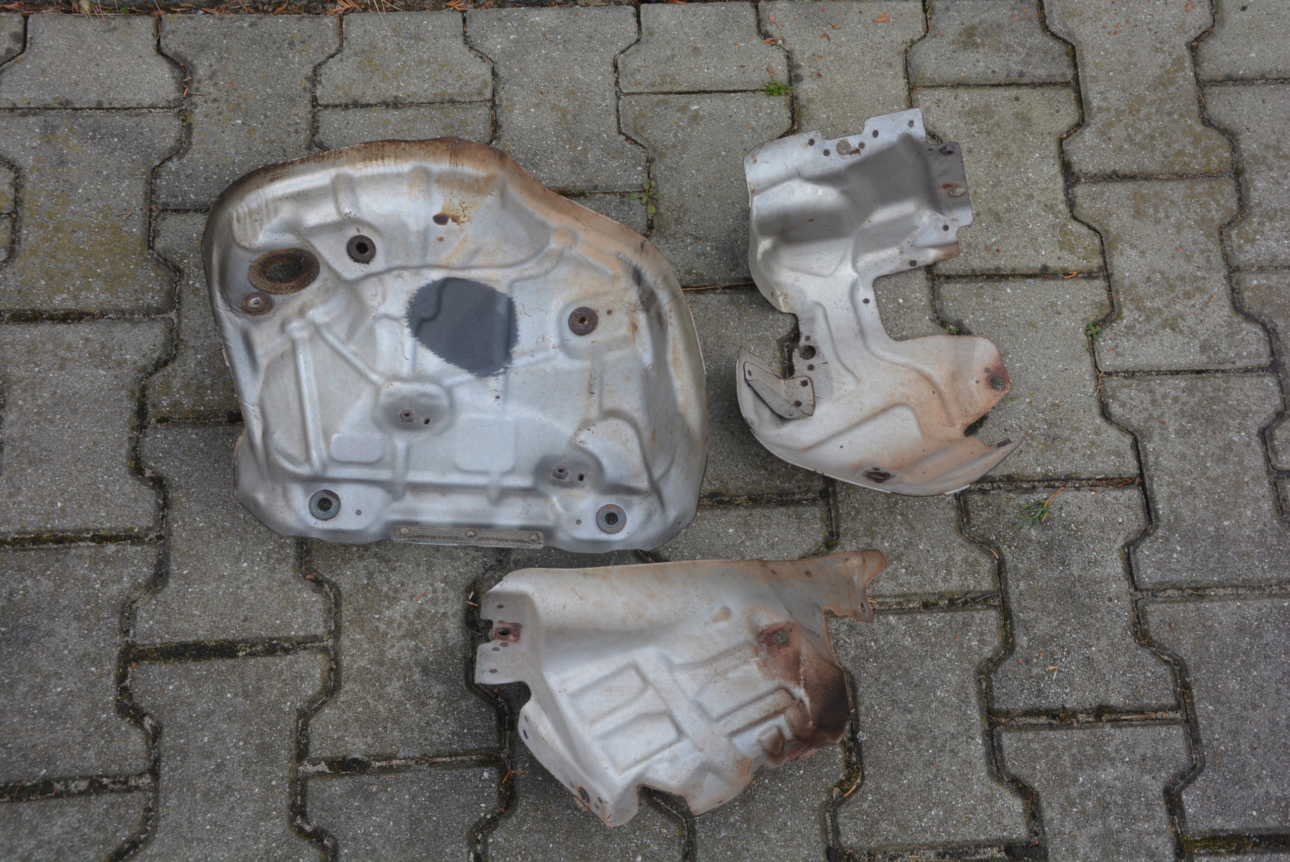 OSŁONA TERMICZNA KATALIZATORA MAZDA 6 GJ 2.5 PY