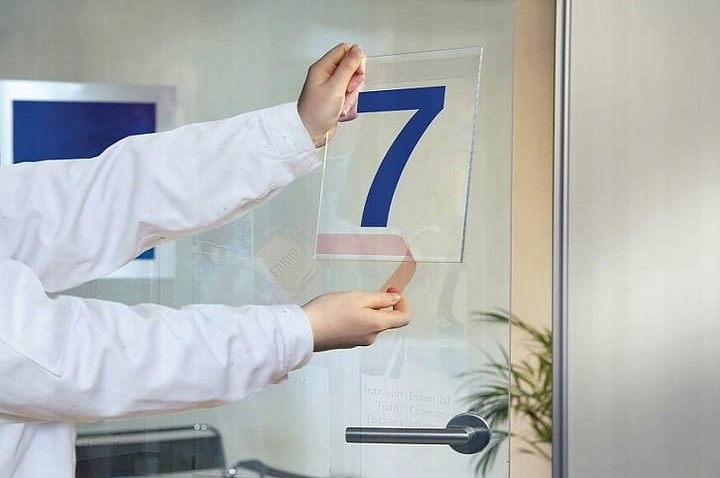 TESA 4965 taśma bardzo mocna dwustronna 9mmx50m Marka Tesa