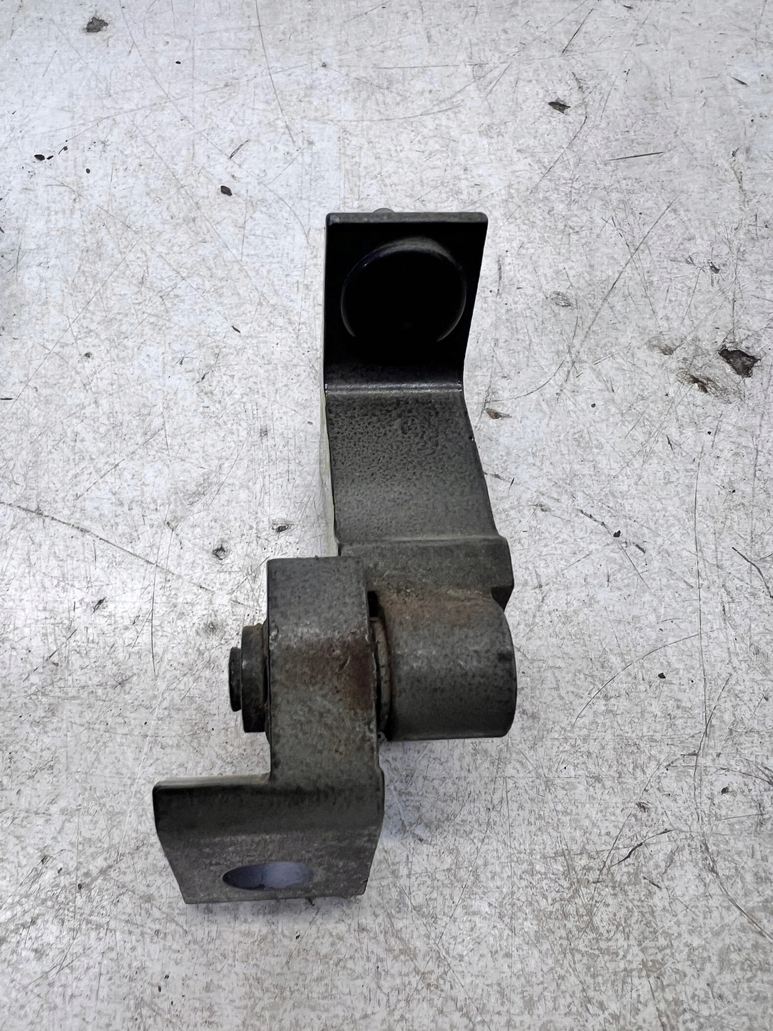 hinge door right front lower AUDI A6 C8 4K8831402B
