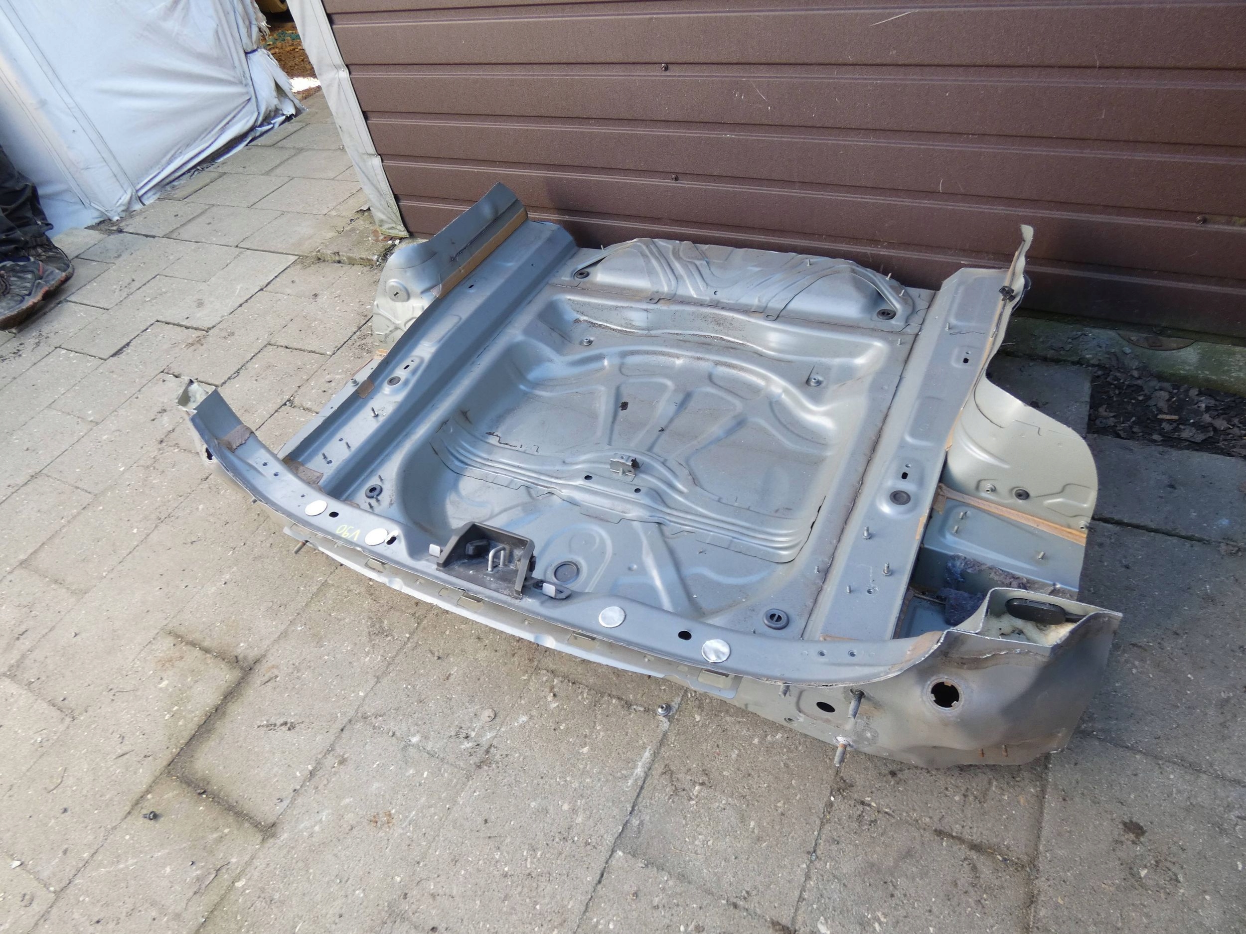 VOLVO V90 sump rear panel quarter rear part