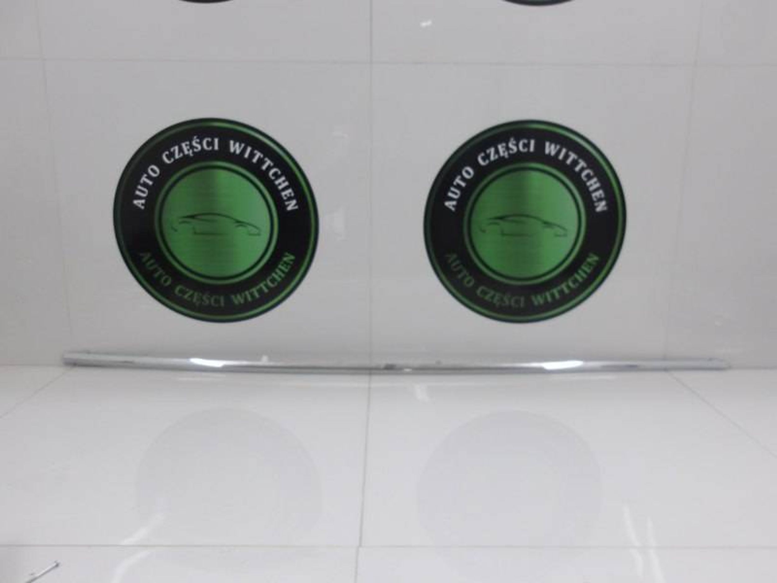 MERCEDES C W205 CHROM LISTWA PROGOWA PRAWA