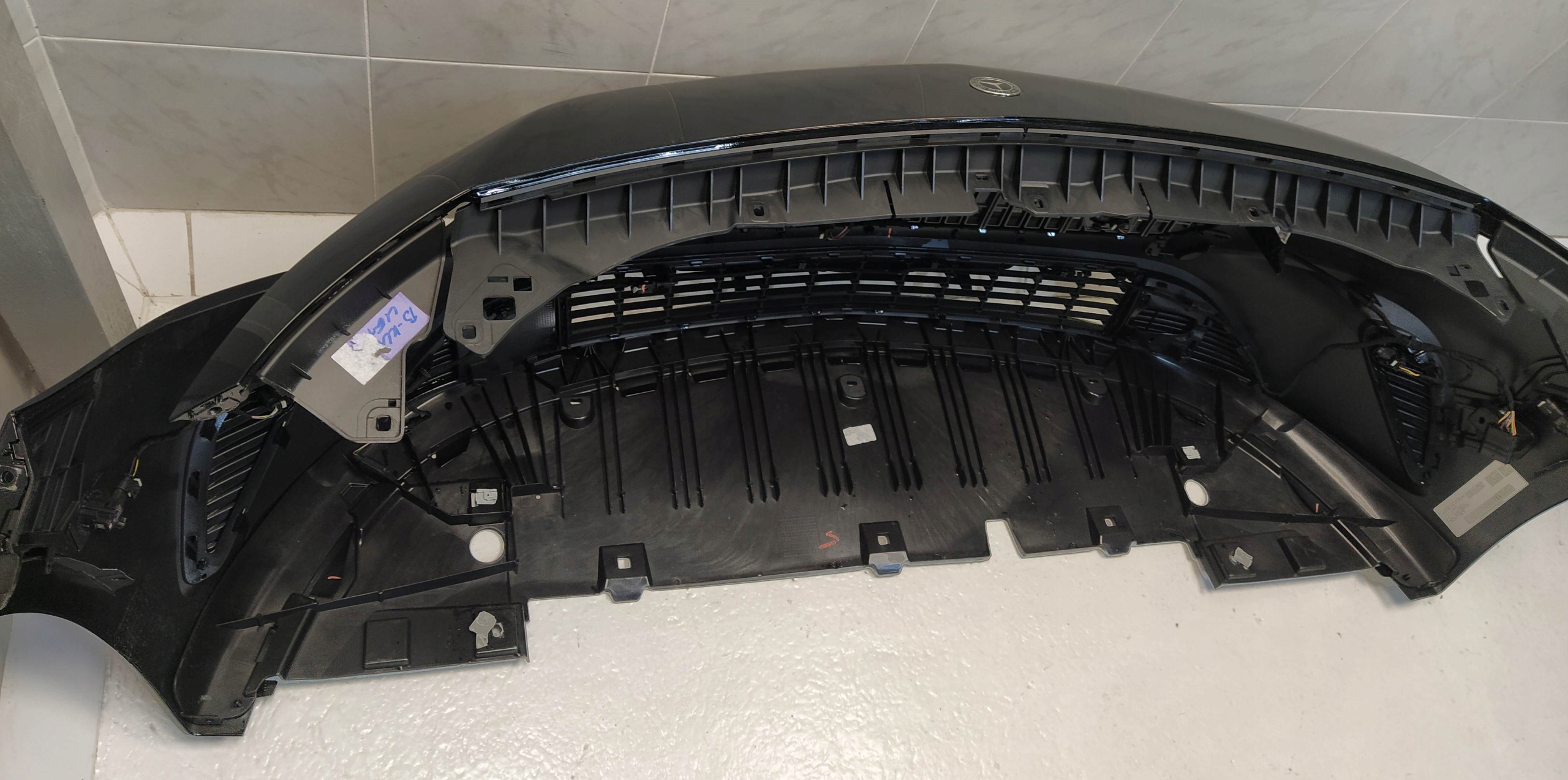 MERCEDES B KLASA W247 247 LIFT 18- front bumper complete 6xPDC