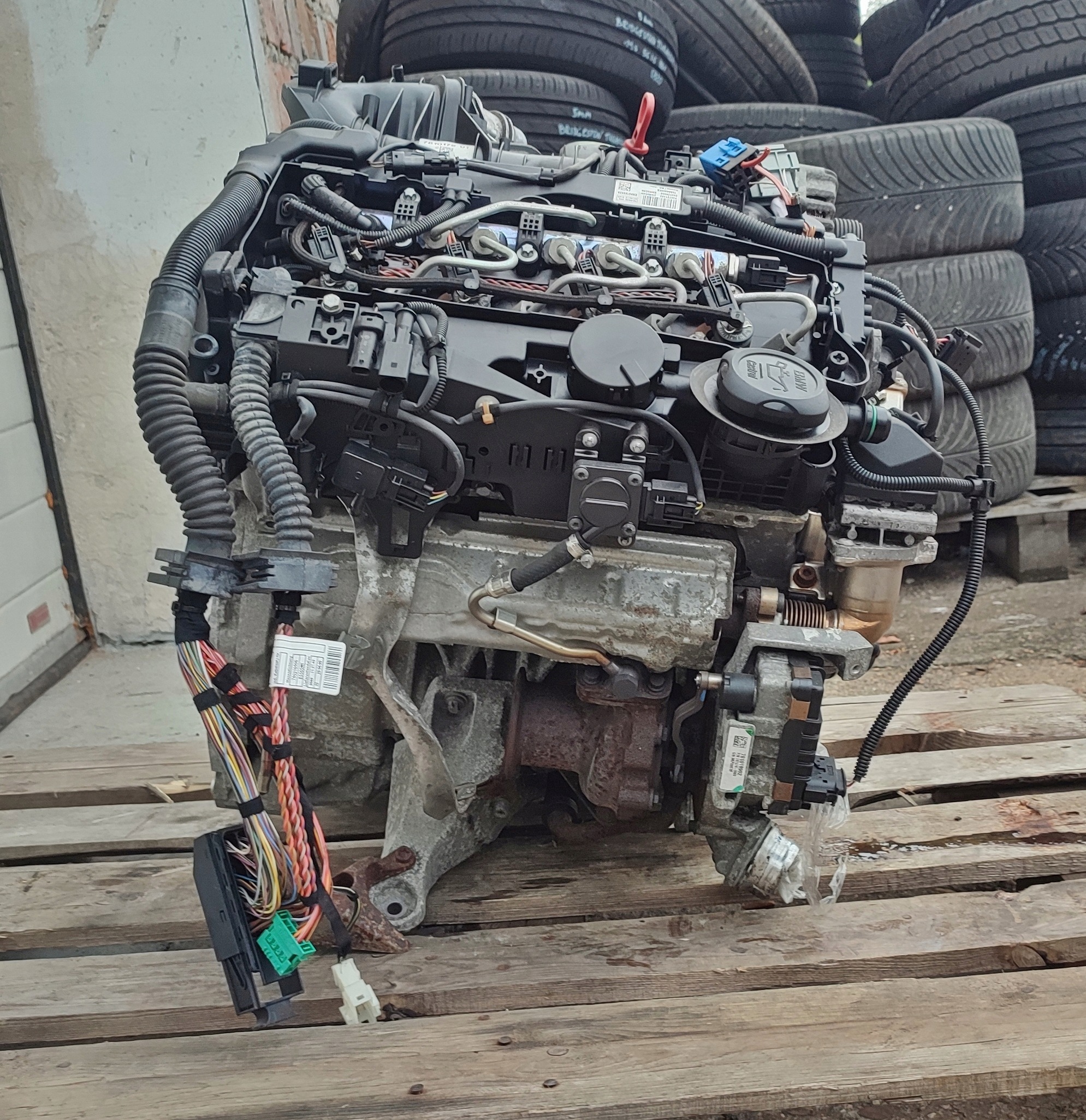 BMW E90 2.0D engine complete N47D20C before 2010 ROK