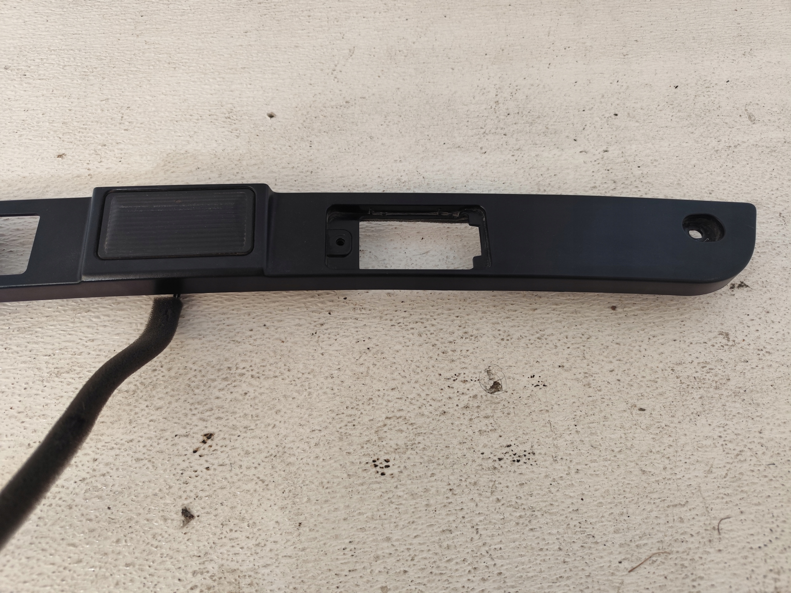 SSANGYONG TIVOLI 2016 cap bonnet boot MIKROSTYK