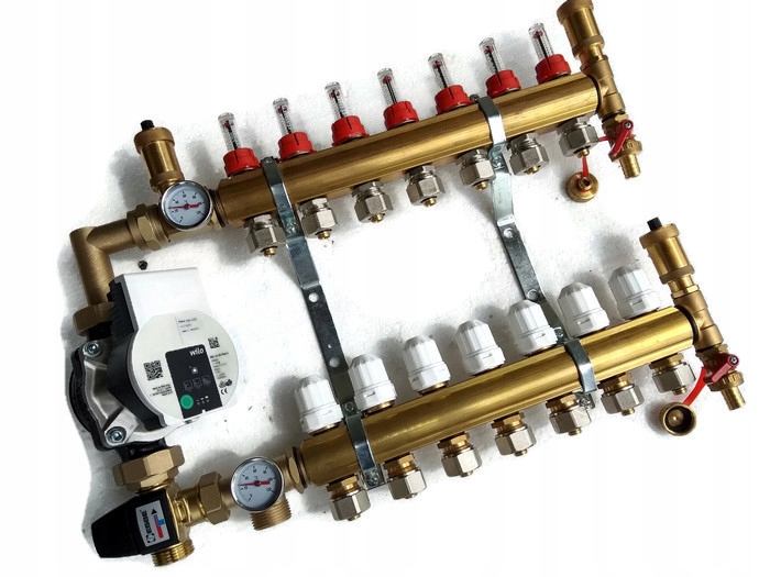Rozdělovač 4 s čerpací skupinou pro podlahovku 3/4 Kvs