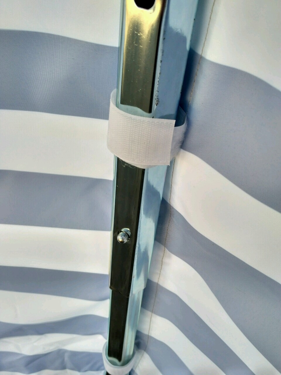 Namiot Handlowy Pawilon ekspresowy 2x2 gralech MOC Wysokość 2.2 m