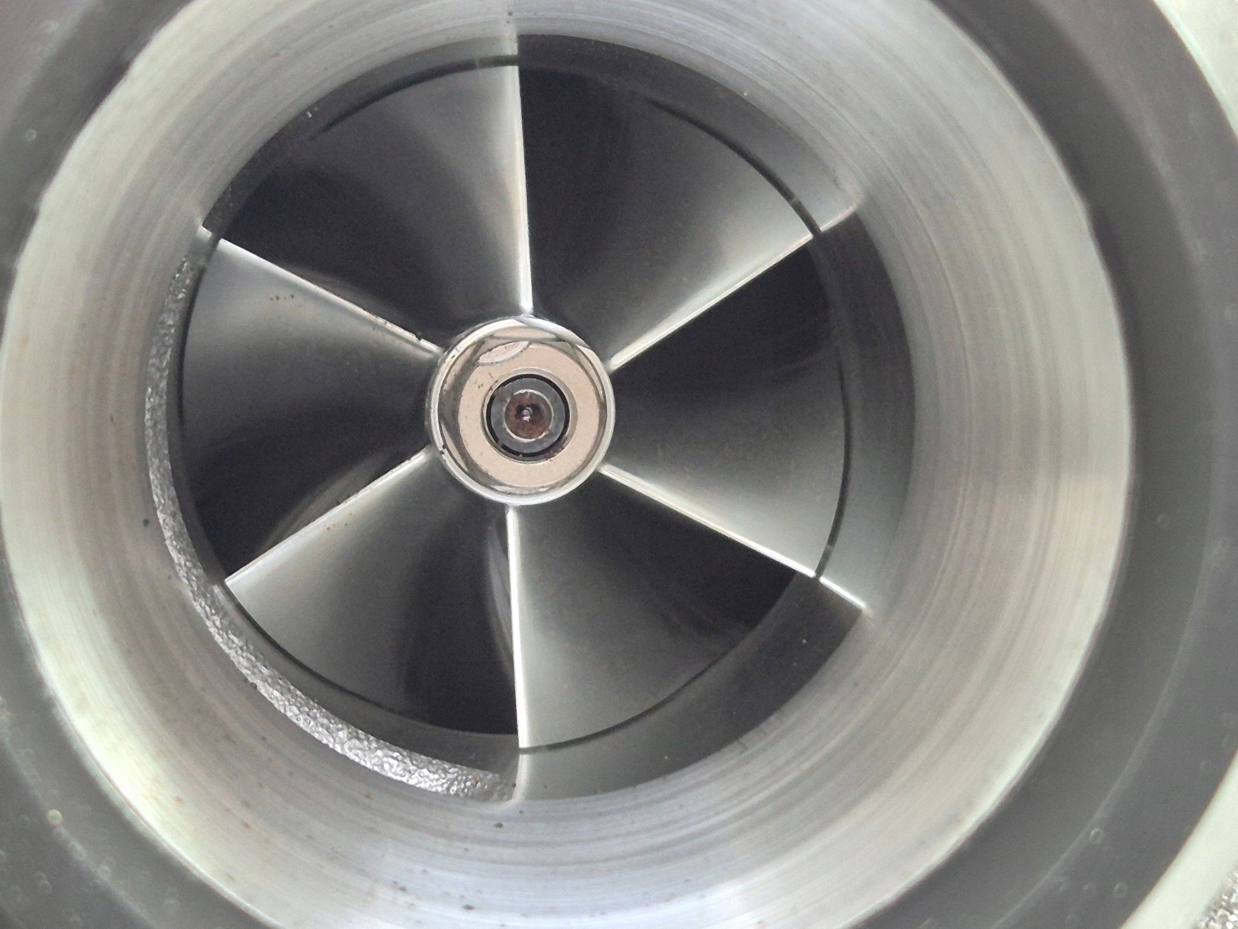 Mercedes E200 CGI W212 TURBINA A2740904080 M274