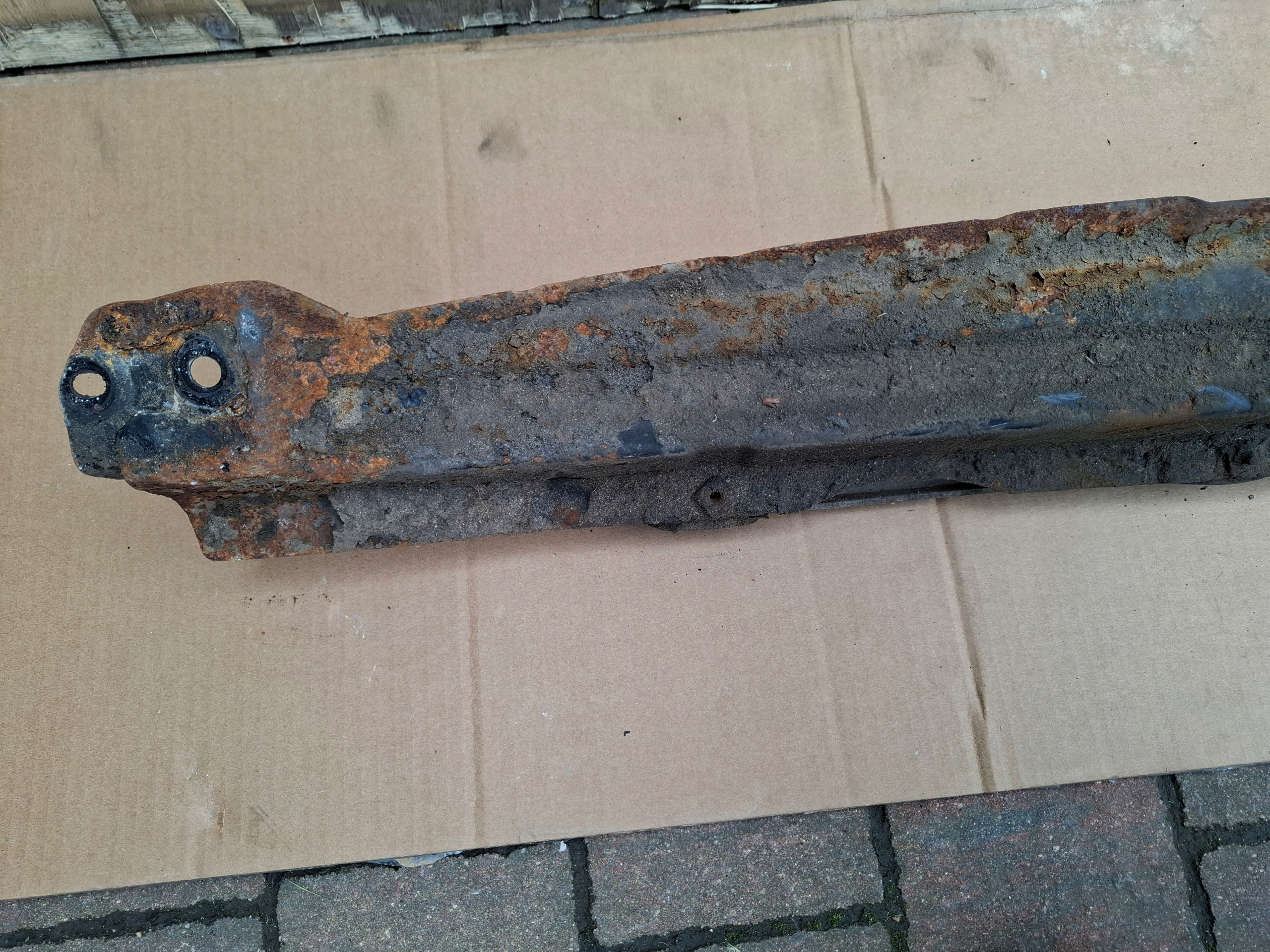 radiator stiffener AUDI Q7 4L 3.0 TDI
