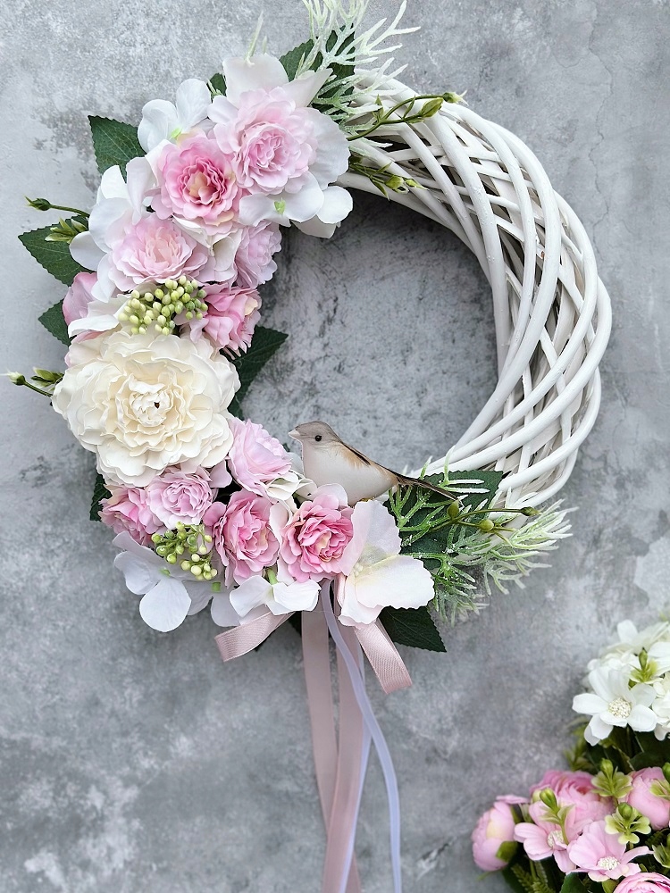 WIANEK WIOSENNY KWIATOWY NA DRZWI WIENIEC WIKLINOWY STROIK RÓŻOWY Marka inna